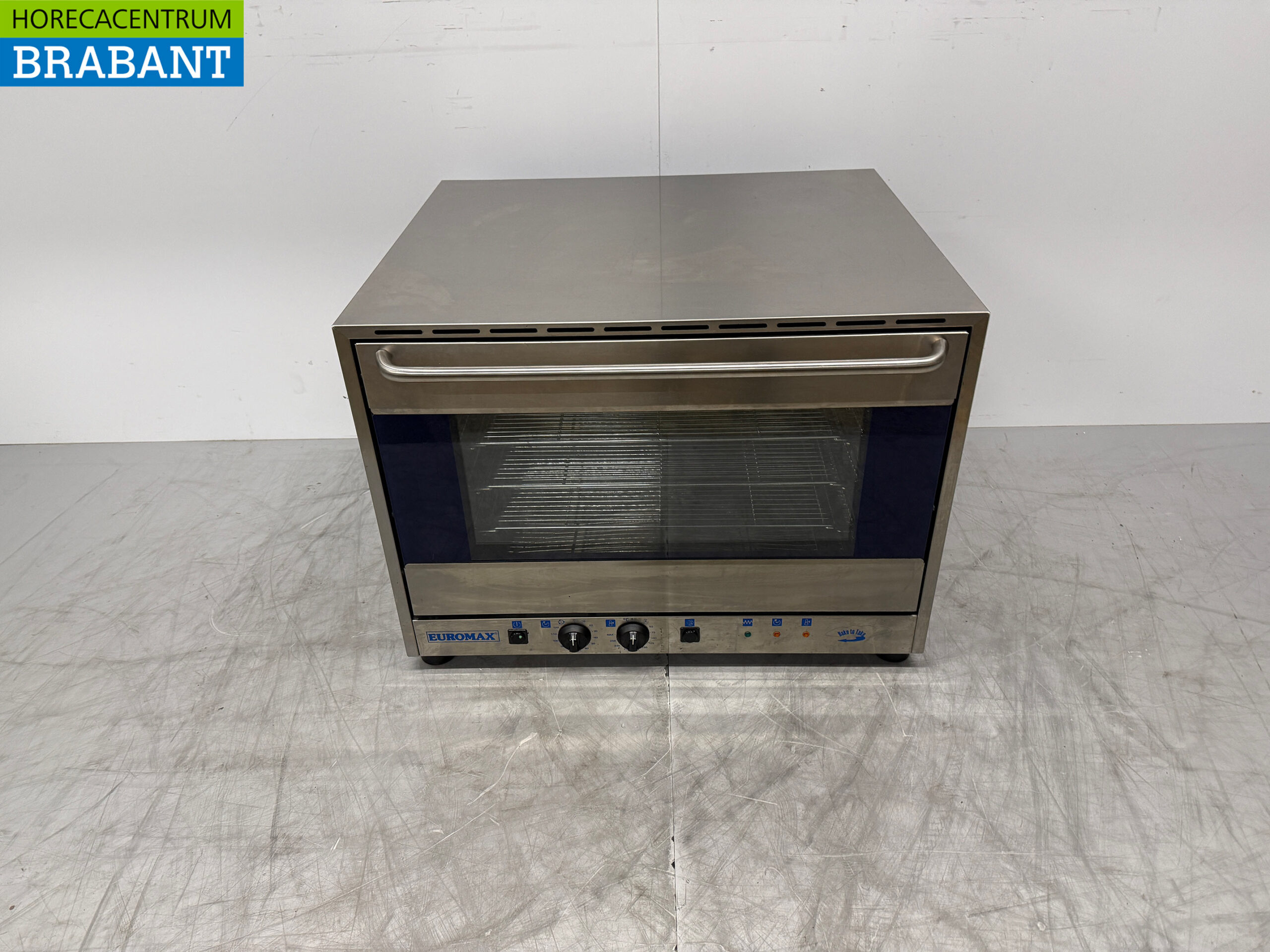 Euromax Umluftofen aus Edelstahl mit Feuchtigkeitszufuhr 4x 60x40 oder 1/1GN 400V Horeca