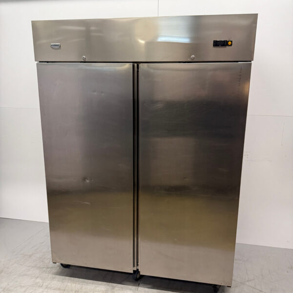 Electrolux Mobiler Doppeltür-Kühlschrank aus Edelstahl 1300 Liter 230V Horeca