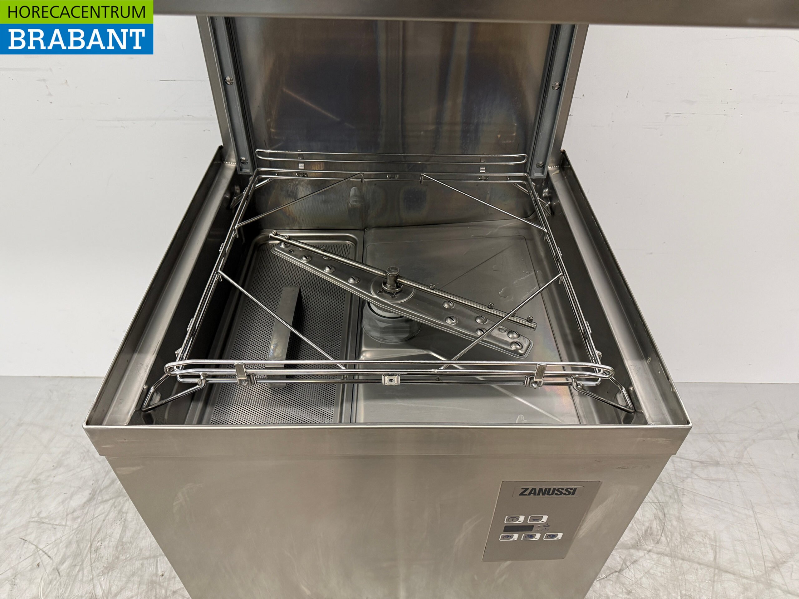 Zanussi Durchlaufgeschirrspüler aus Edelstahl 400V Horeca – Bild 4
