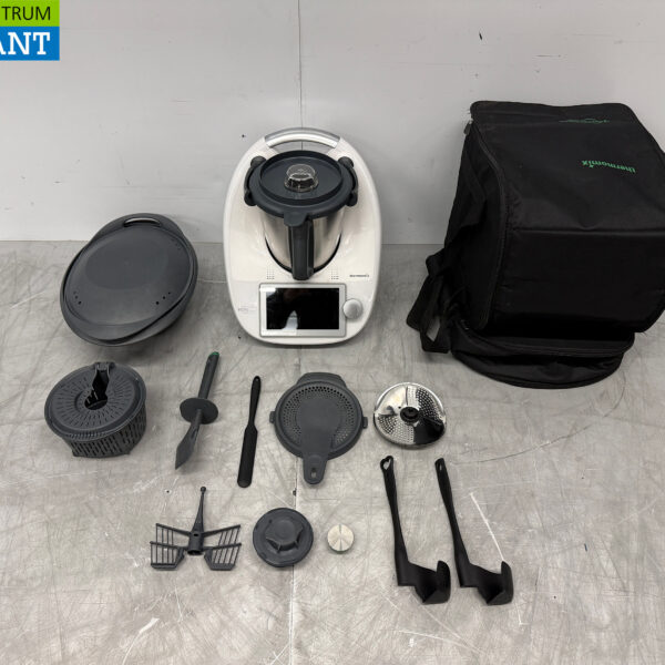 Vorwerk Thermomix Cutter Küchenmaschine mit Zubehör 230V Horeca