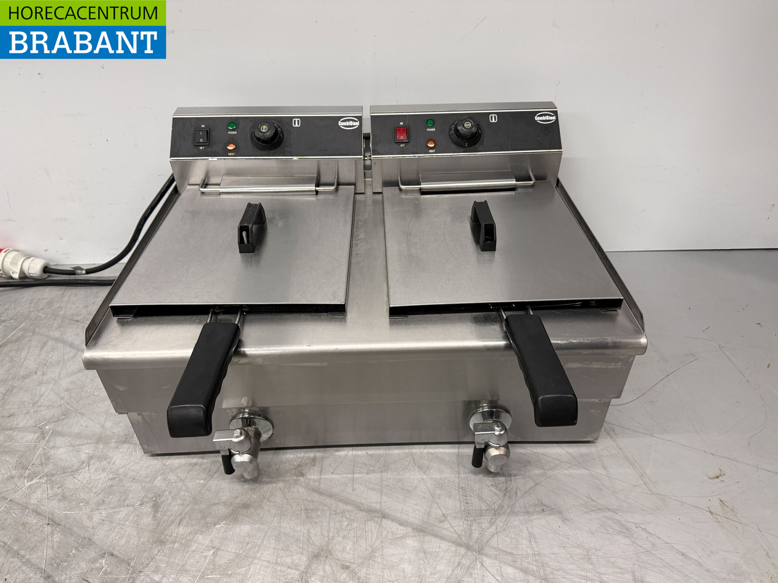 Combisteel Edelstahl Doppelfritteuse 2 x 10 Liter 400V Horeca