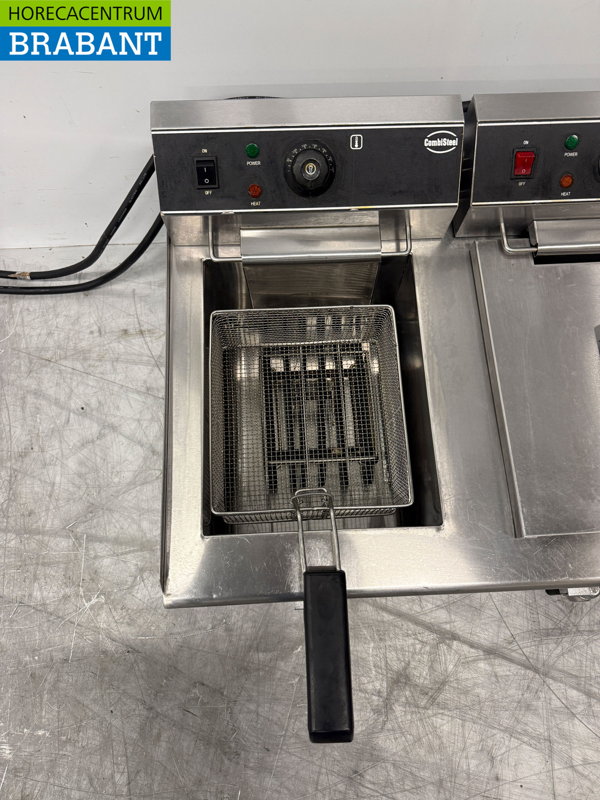 Combisteel Edelstahl Doppelfritteuse 2 x 10 Liter 400V Horeca – Bild 5