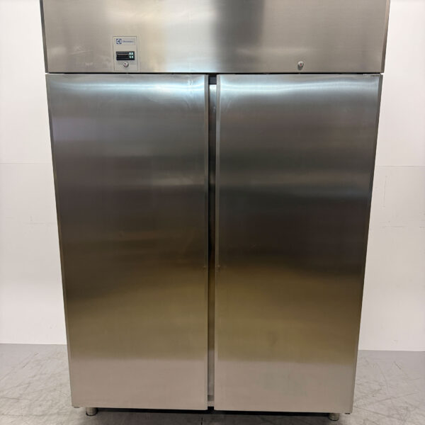 Electrolux Doppeltür-Kühlschrank 1430 Liter 230V Horeca aus Edelstahl