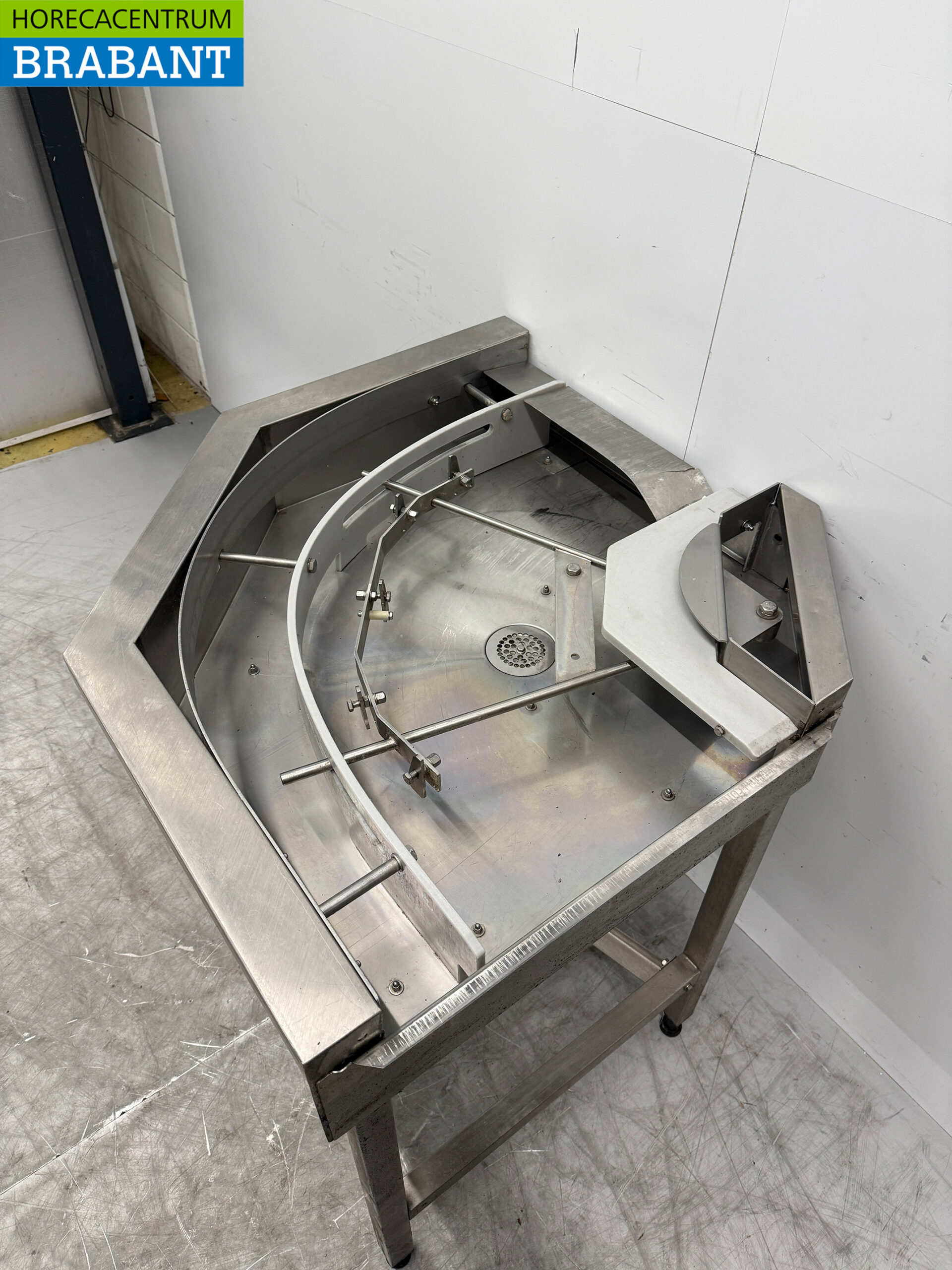 Edelstahl Abtropftisch für Geschirrspülmaschine 92,5 x 90 x 91,5 cm Horeca – Bild 4