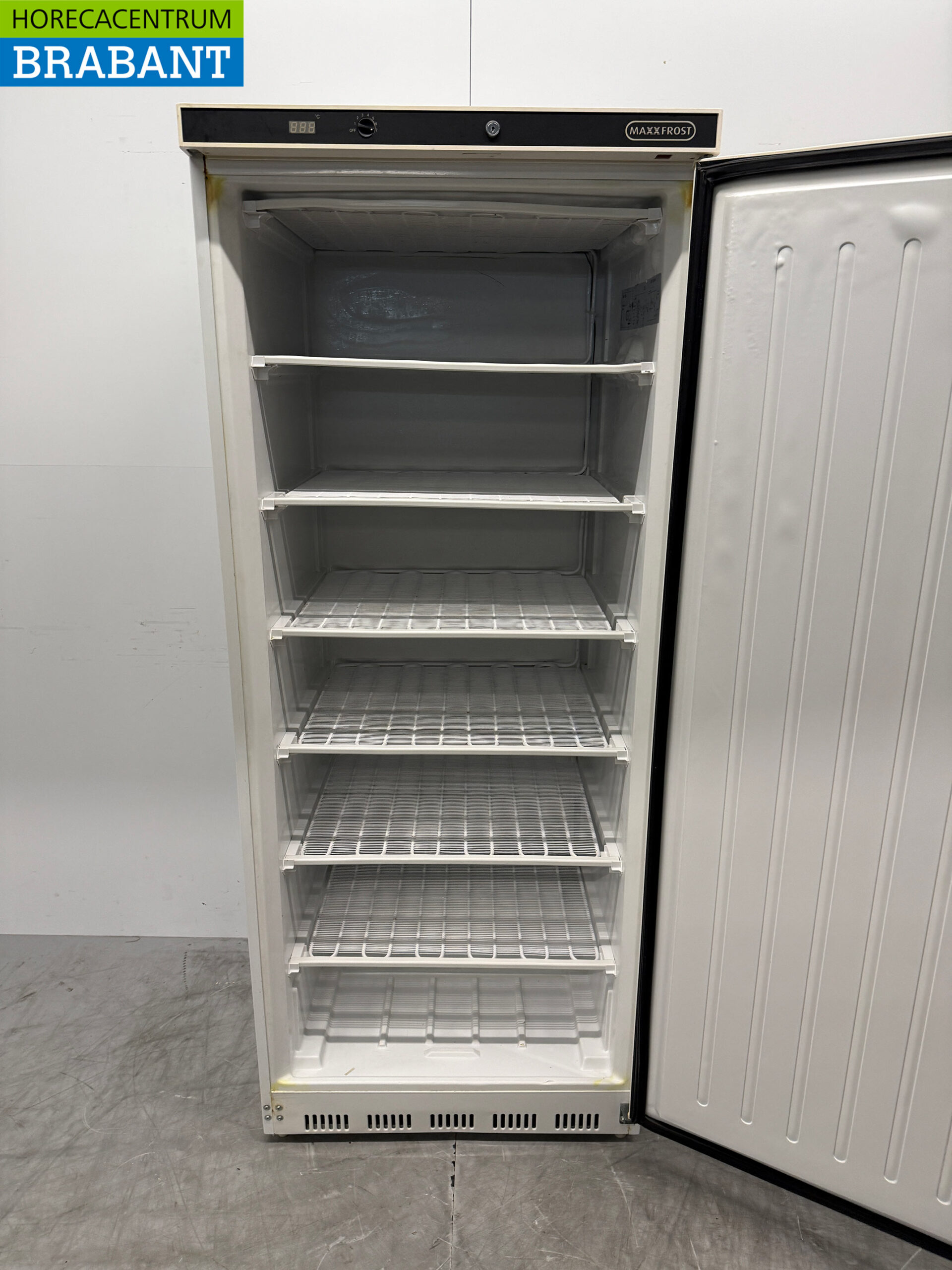 Maxxfrost Gefrierschrank 570 Liter 230V Horeca – Bild 4