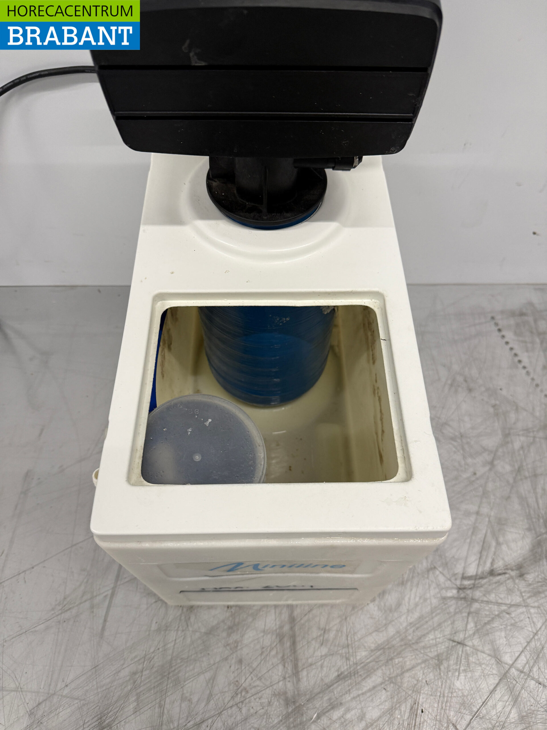 Lubron Miniline Automatischer Wasserenthärter 160 Liter pro Stunde 230V Horeca – Bild 4