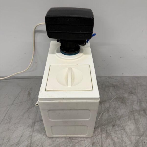 Lubron Miniline Automatischer Wasserenthärter 160 Liter pro Stunde 230V Horeca