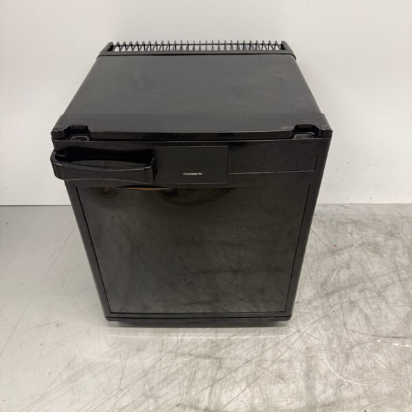 Dometic Minibar-Kühlschrank 45 Liter 230V Horeca