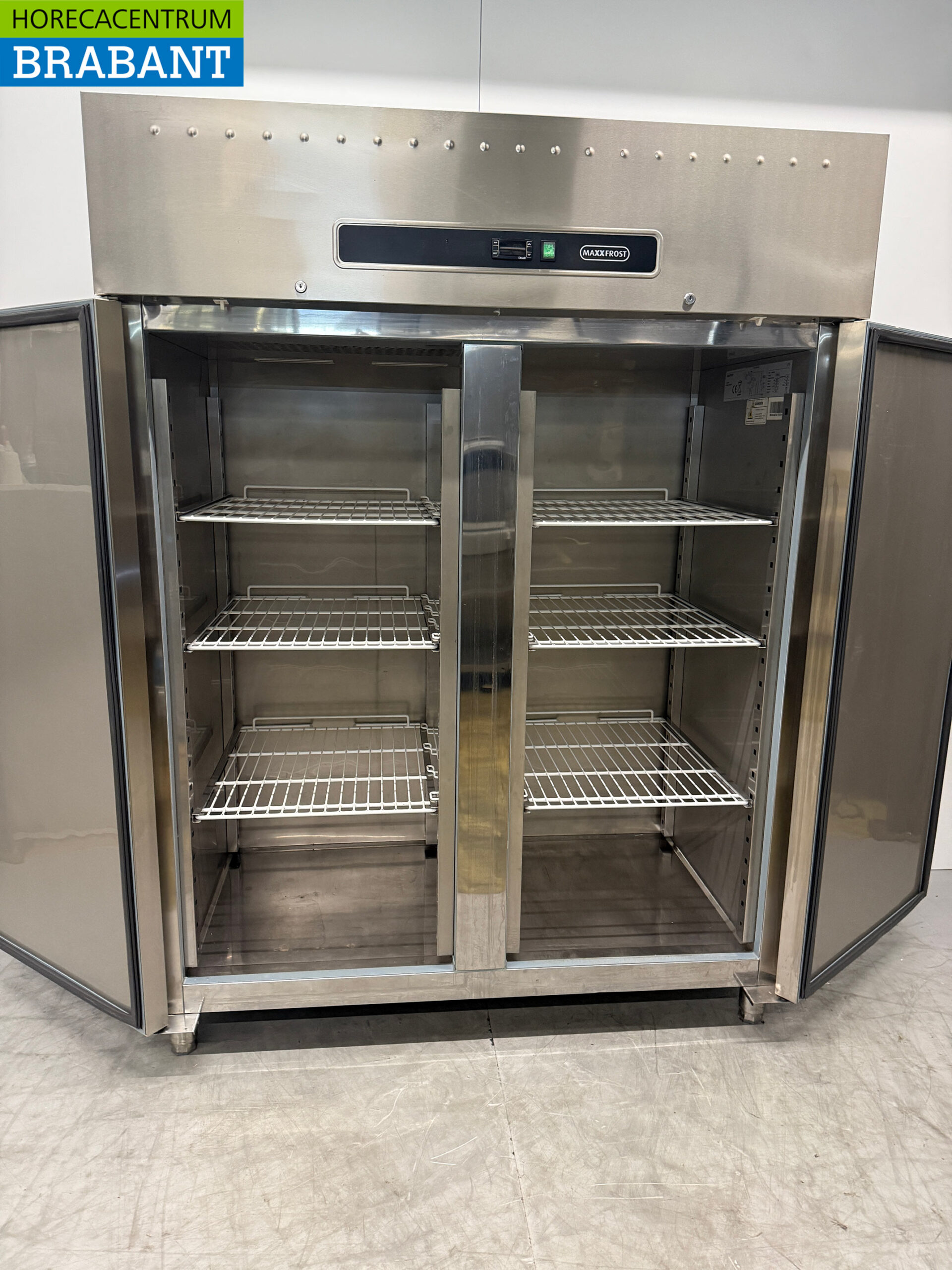 Edelstahl Maxxfrost Doppeltür-Kühlschrank 1400 Liter 230V Horeca – Bild 4