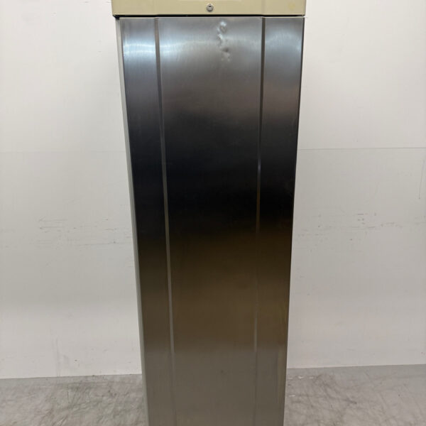 Rostfreier Stahl Gram Kühlung 346 Liter 230V Horeca