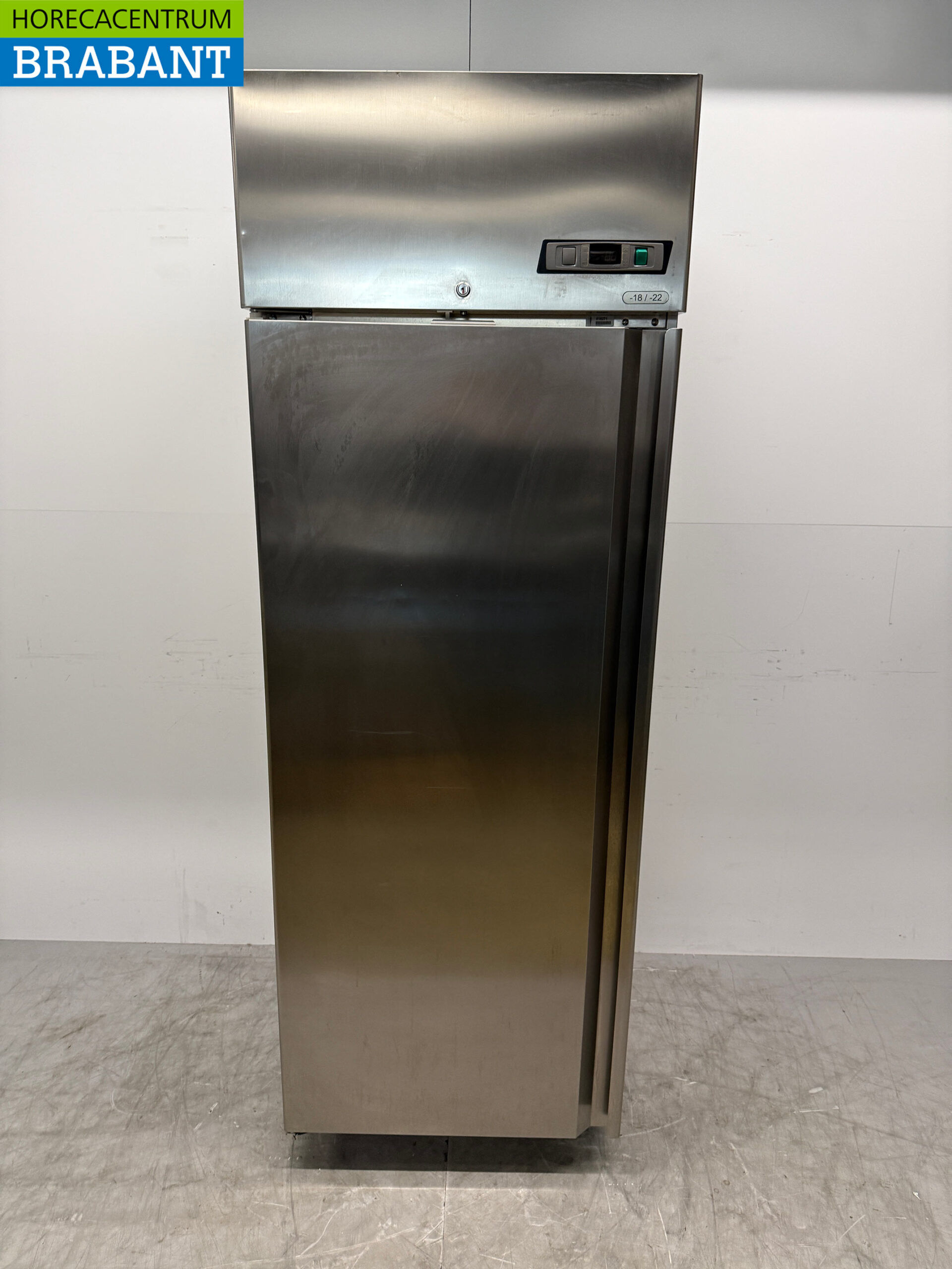 Eurotec Mobiler Gefrierschrank aus Edelstahl 600 Liter 230V Horeca