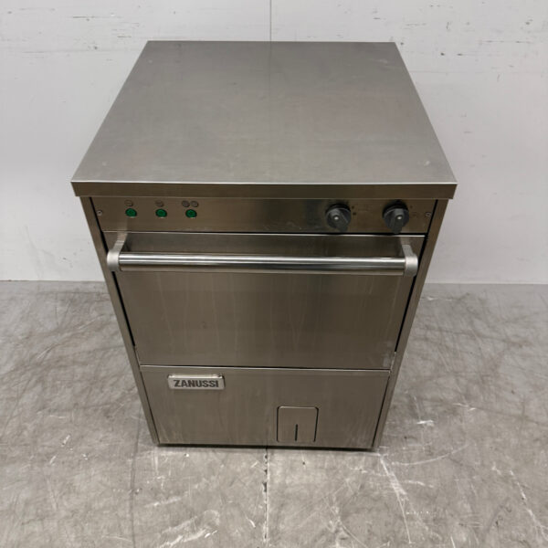 Zanussi Geschirrspüler aus Edelstahl 400V Catering