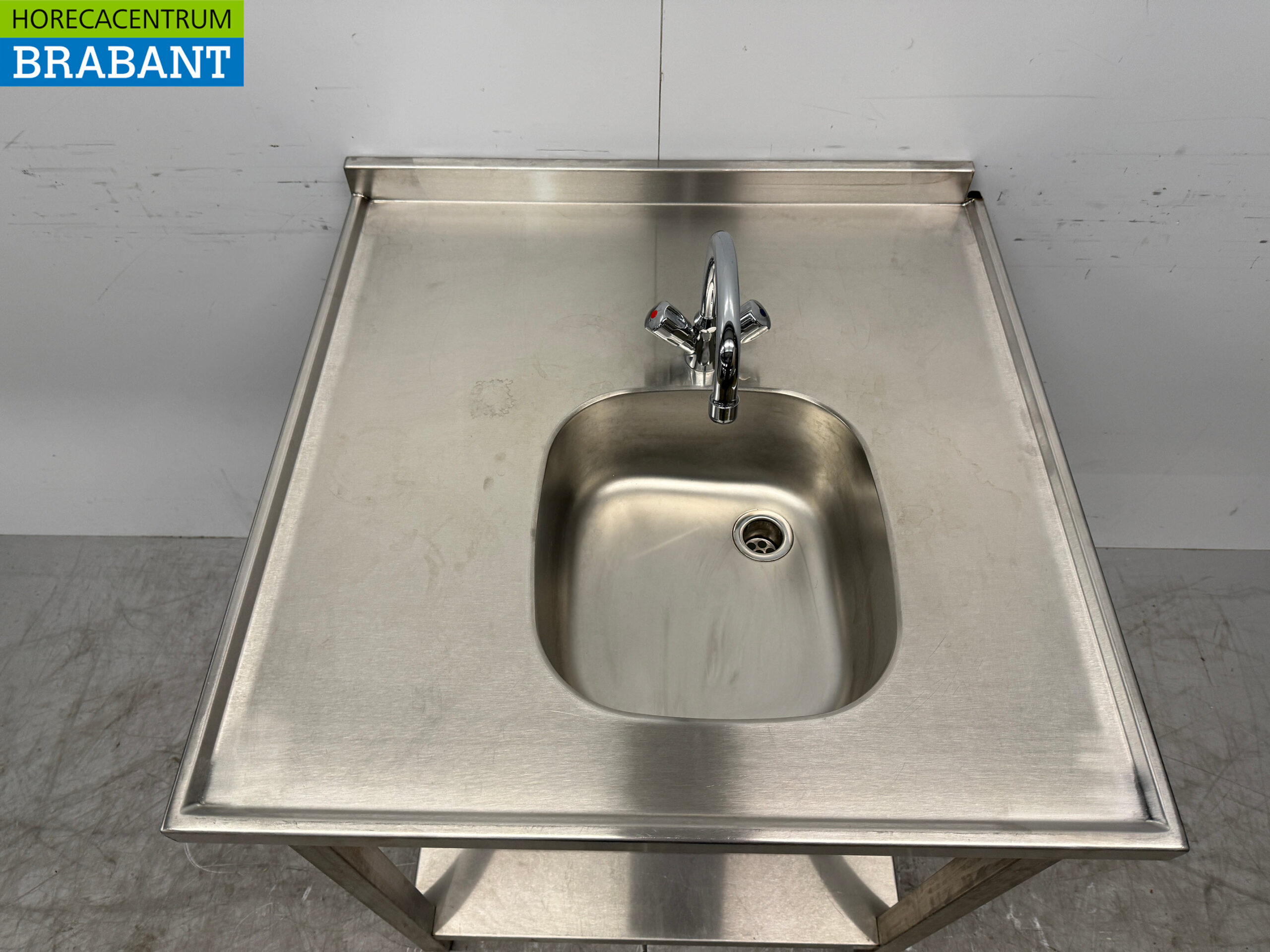 Edelstahlspüle mit Waschbecken und Wasserhahn 80 x 80 x 90,5 cm Catering – Bild 4