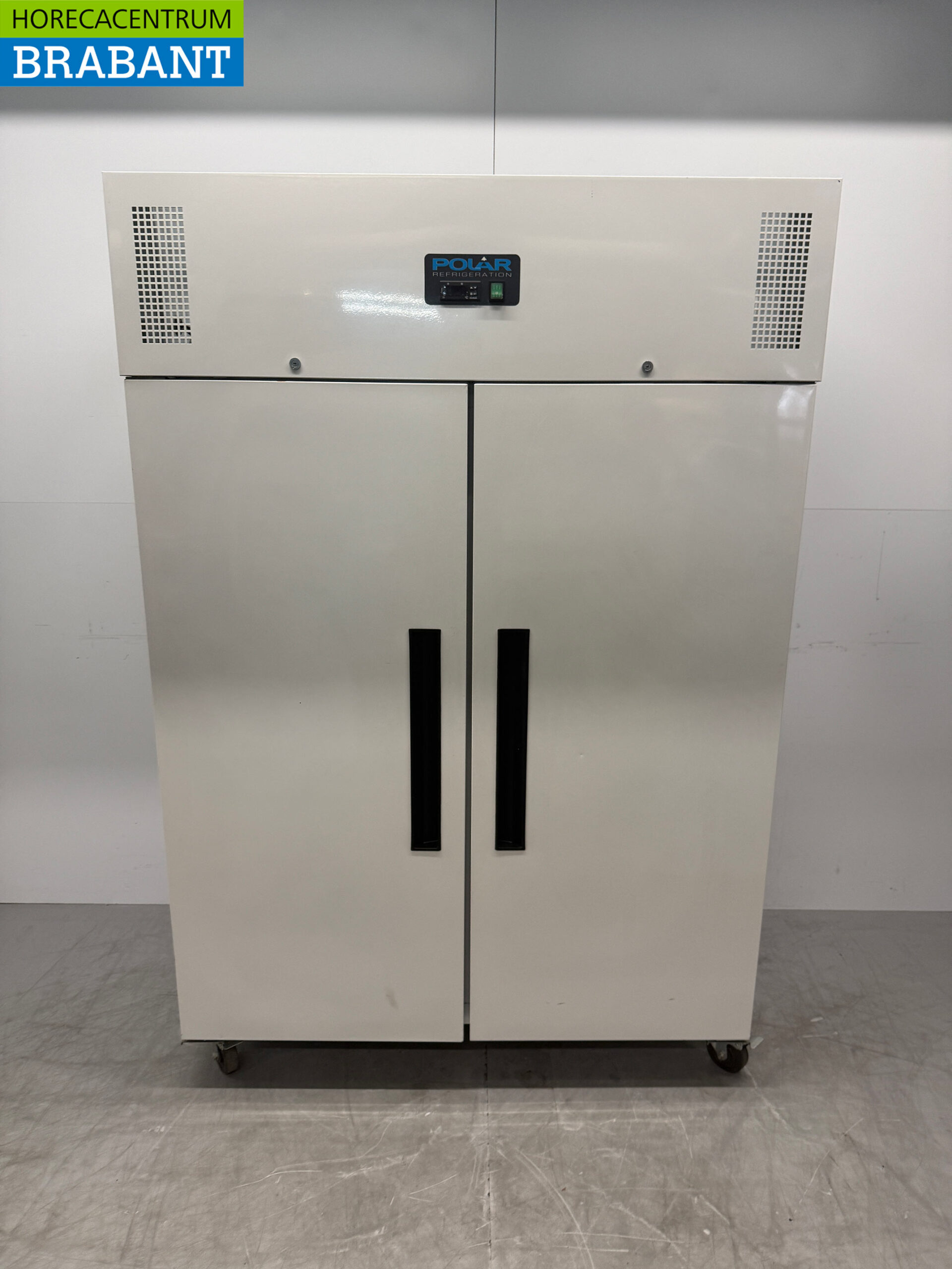 Polar Mobiler Doppeltür-Kühlschrank 1200 Liter 230V Horeca