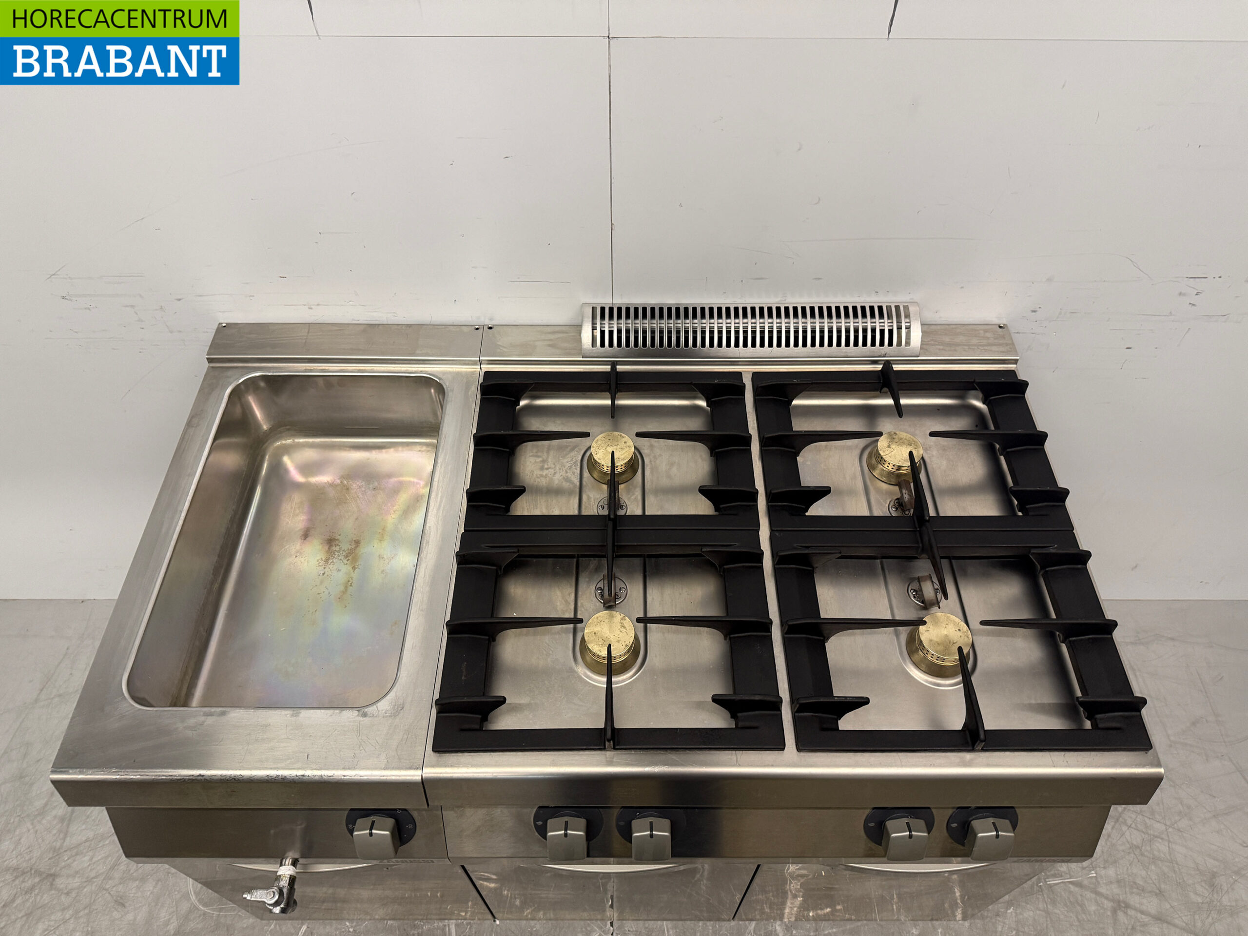 Zanussi 4-Flammen-Herd aus Edelstahl mit Bain Marie 1 x 1/1 GN GAS + 230V Horeca – Bild 4