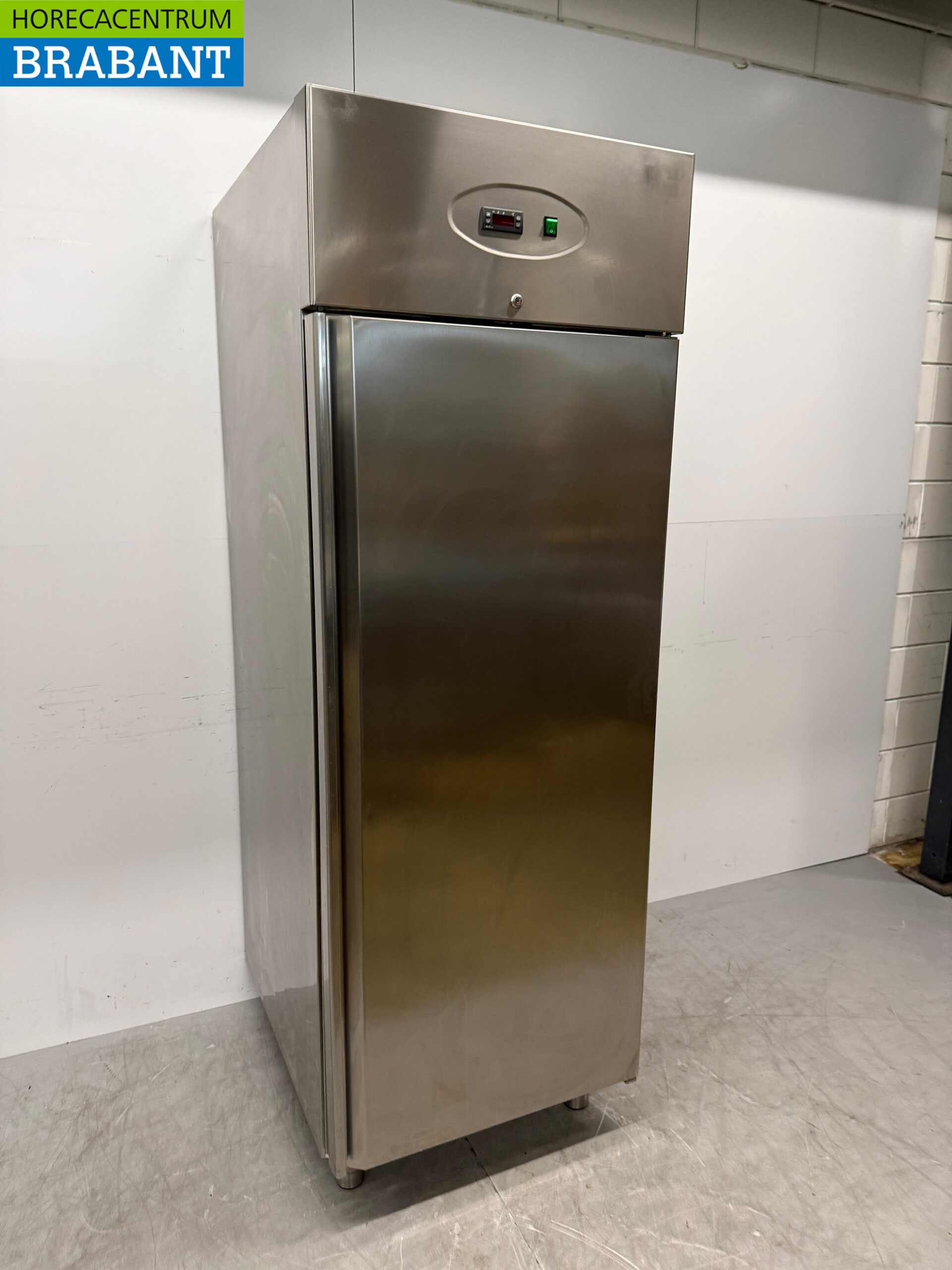 RVS Studio54 Kühlung 700 Liter 230V Horeca – Bild 3