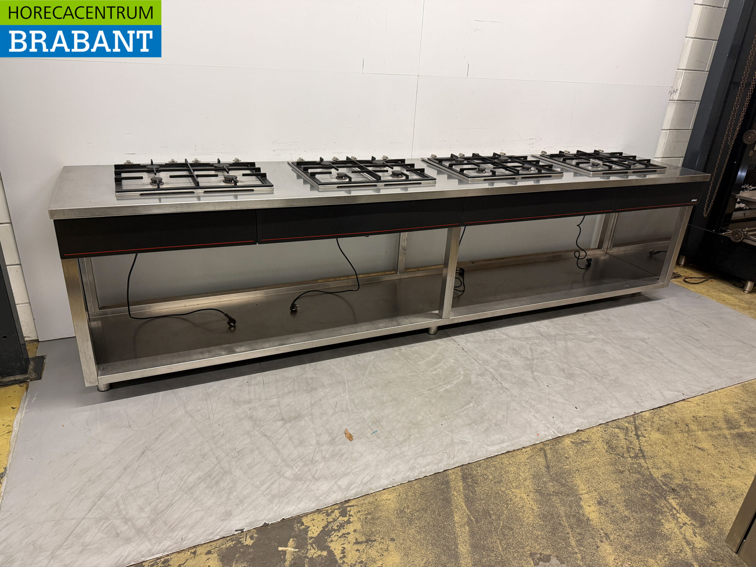 Atag 4 x 4 Brenner Gasherd 340 cm Horeca aus Edelstahl