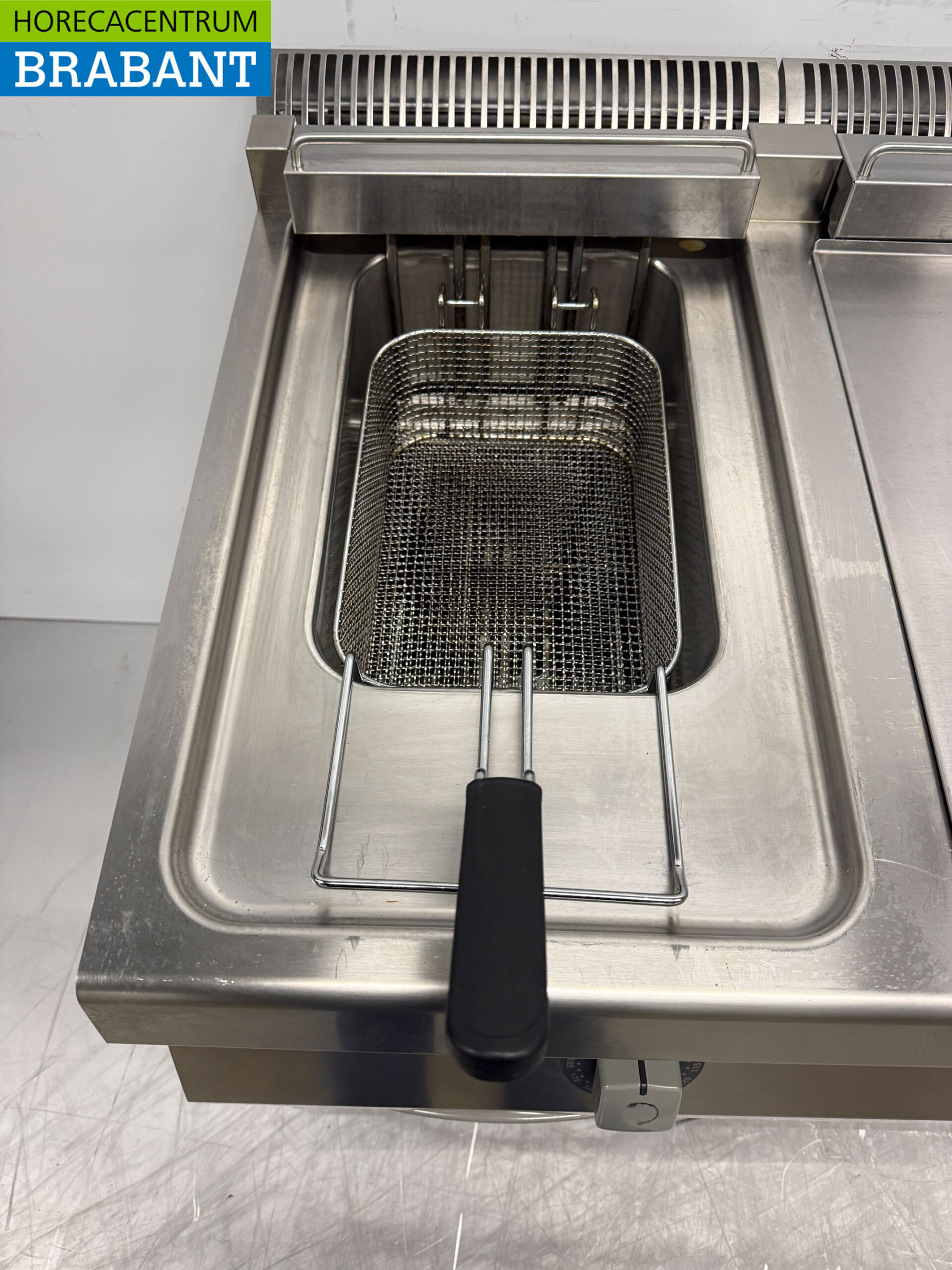 Electrolux Doppelfritteuse aus Edelstahl 2 x 15 Liter 400V Catering – Bild 5