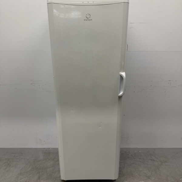 Indesit Gefrierschrank 270 Liter 230V Horeca