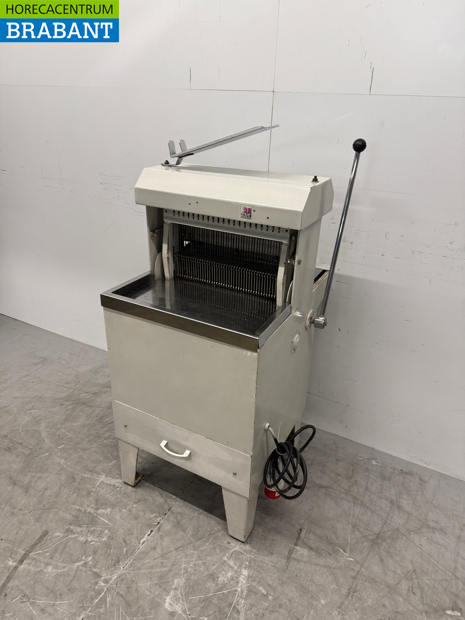 JAC Brotschneidemaschine 8 mm 400V Horeca – Bild 2