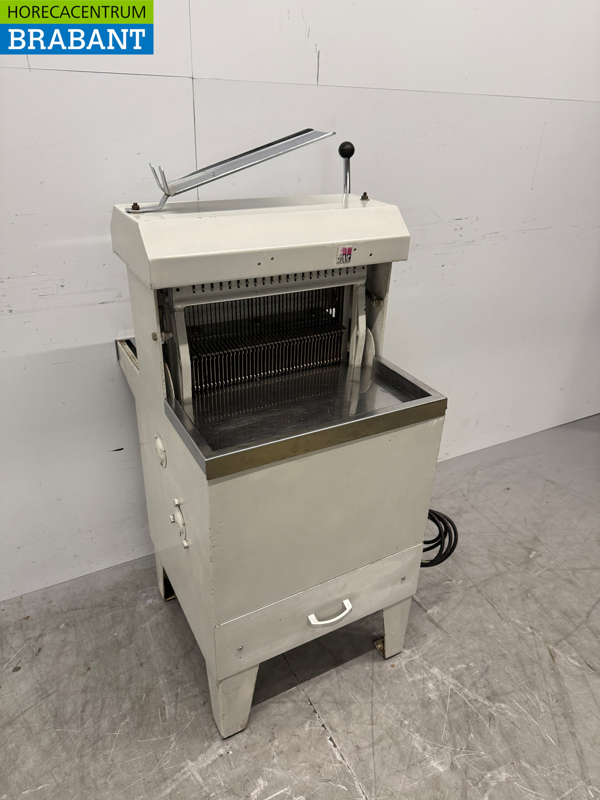 JAC Brotschneidemaschine 8 mm 400V Horeca – Bild 3