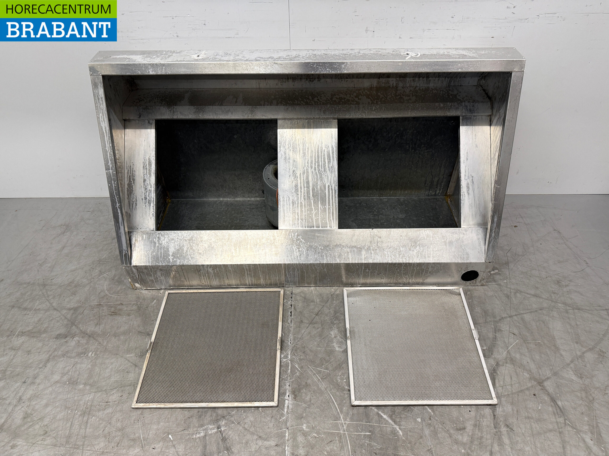 Aluminium Dunstabzugshaube mit Motor geneigt Modell 150 cm 230V Horeca