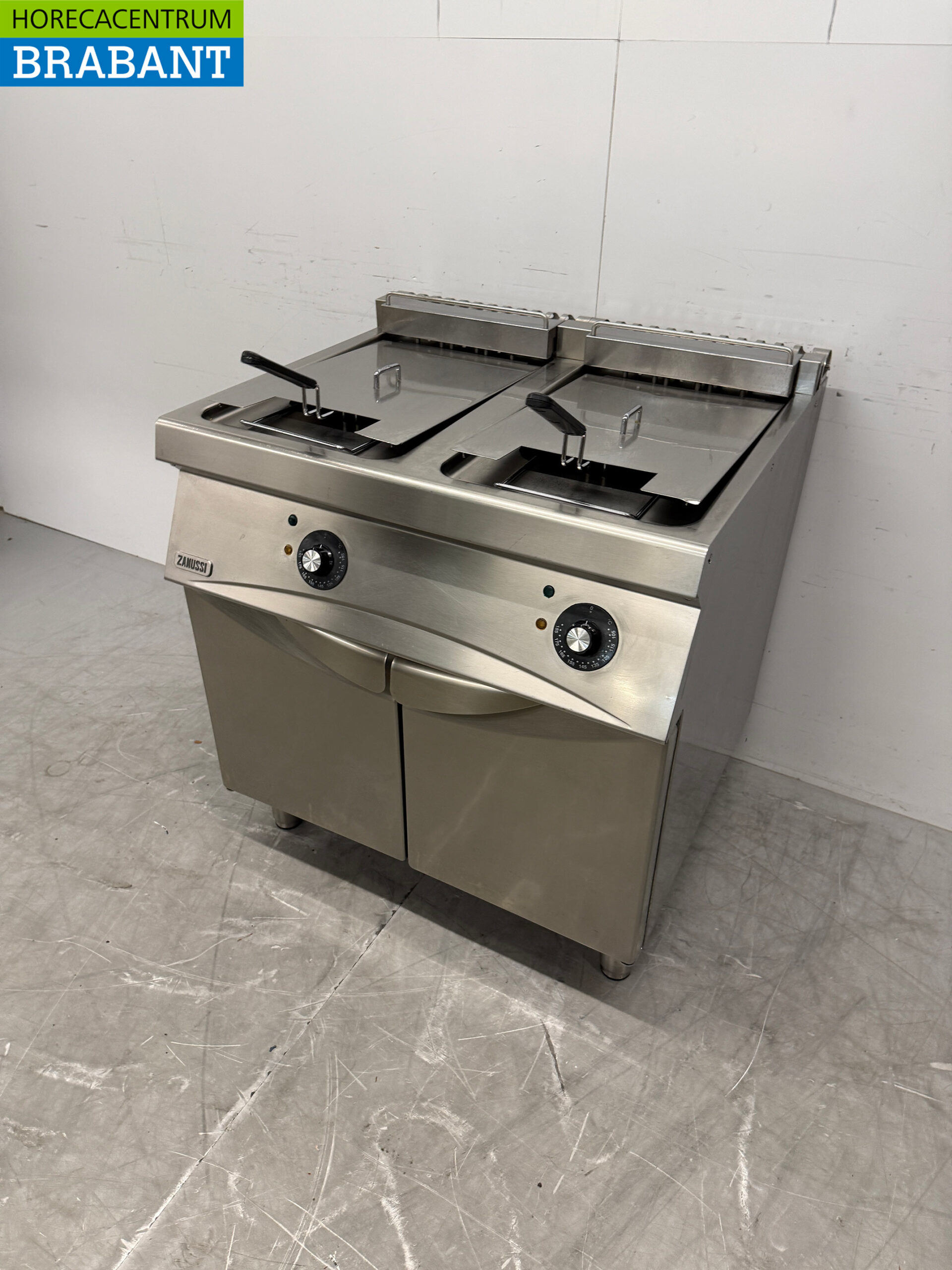 Edelstahl Zanussi Doppelfritteuse 2 x 14 Liter 400V Horeca – Bild 2