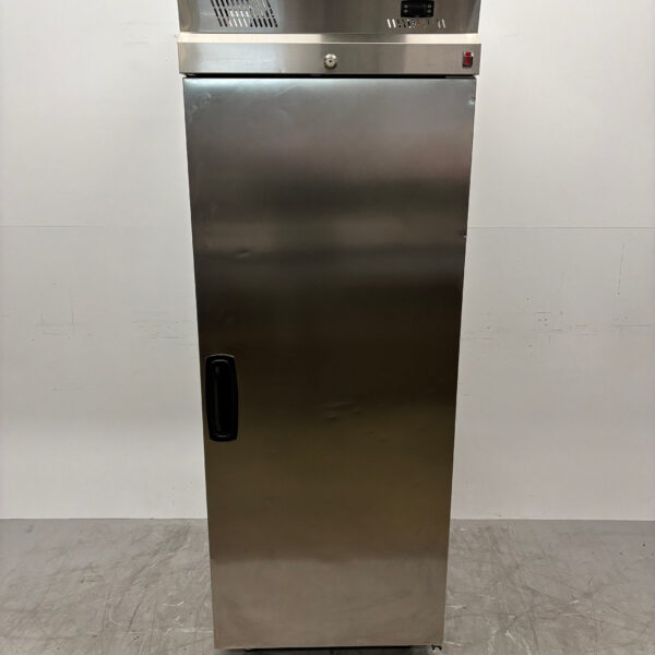 Edelstahl Inomak Kühlschrank 623 Liter 230V Horeca