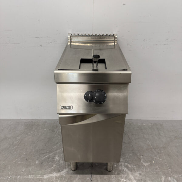 Edelstahl Zanussi Fritteuse 14 Liter GAS Catering