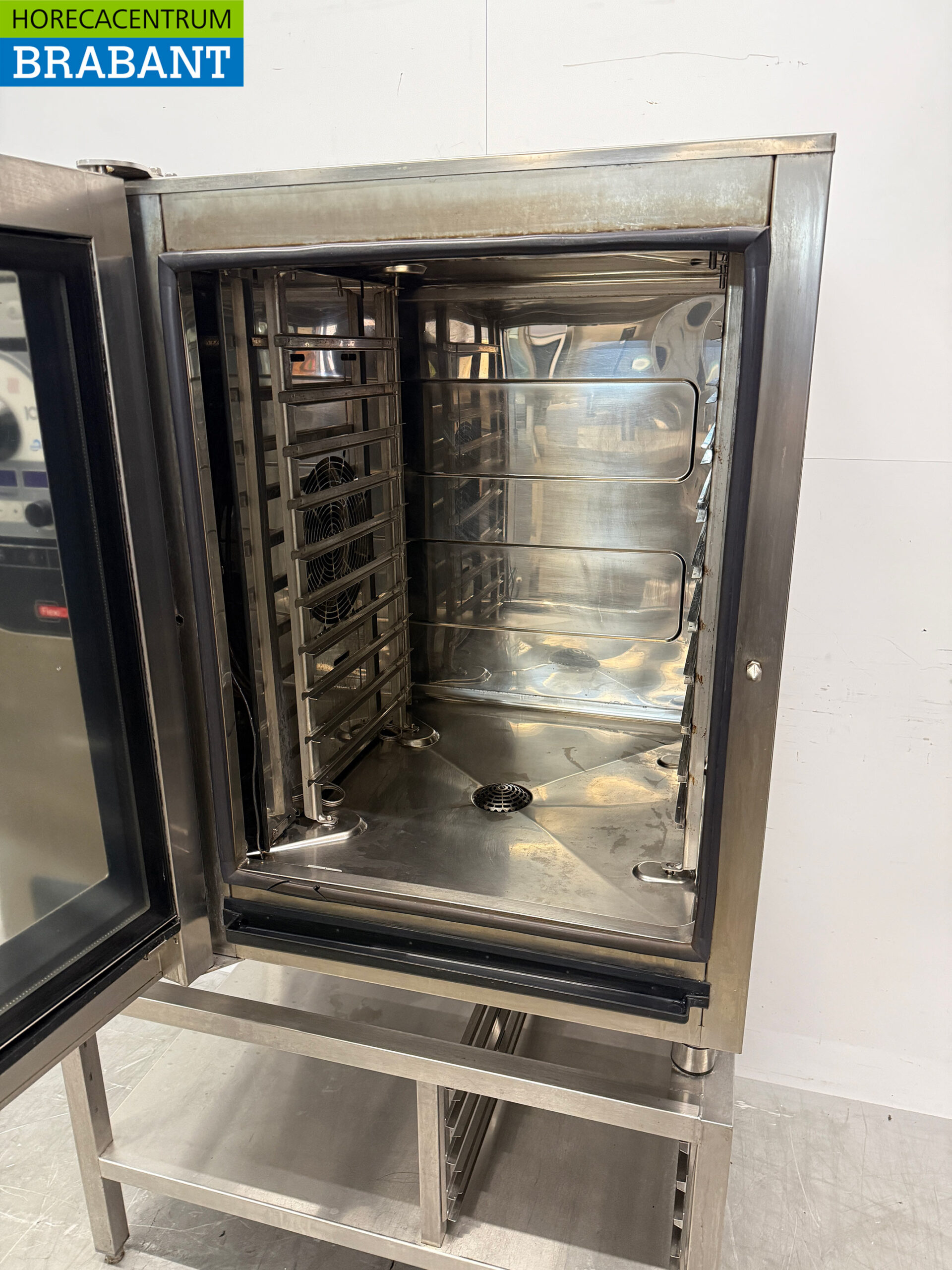 MKN Combisteamer aus Edelstahl mit Wagen 10 x 1/1 GN 400V Horeca – Bild 5