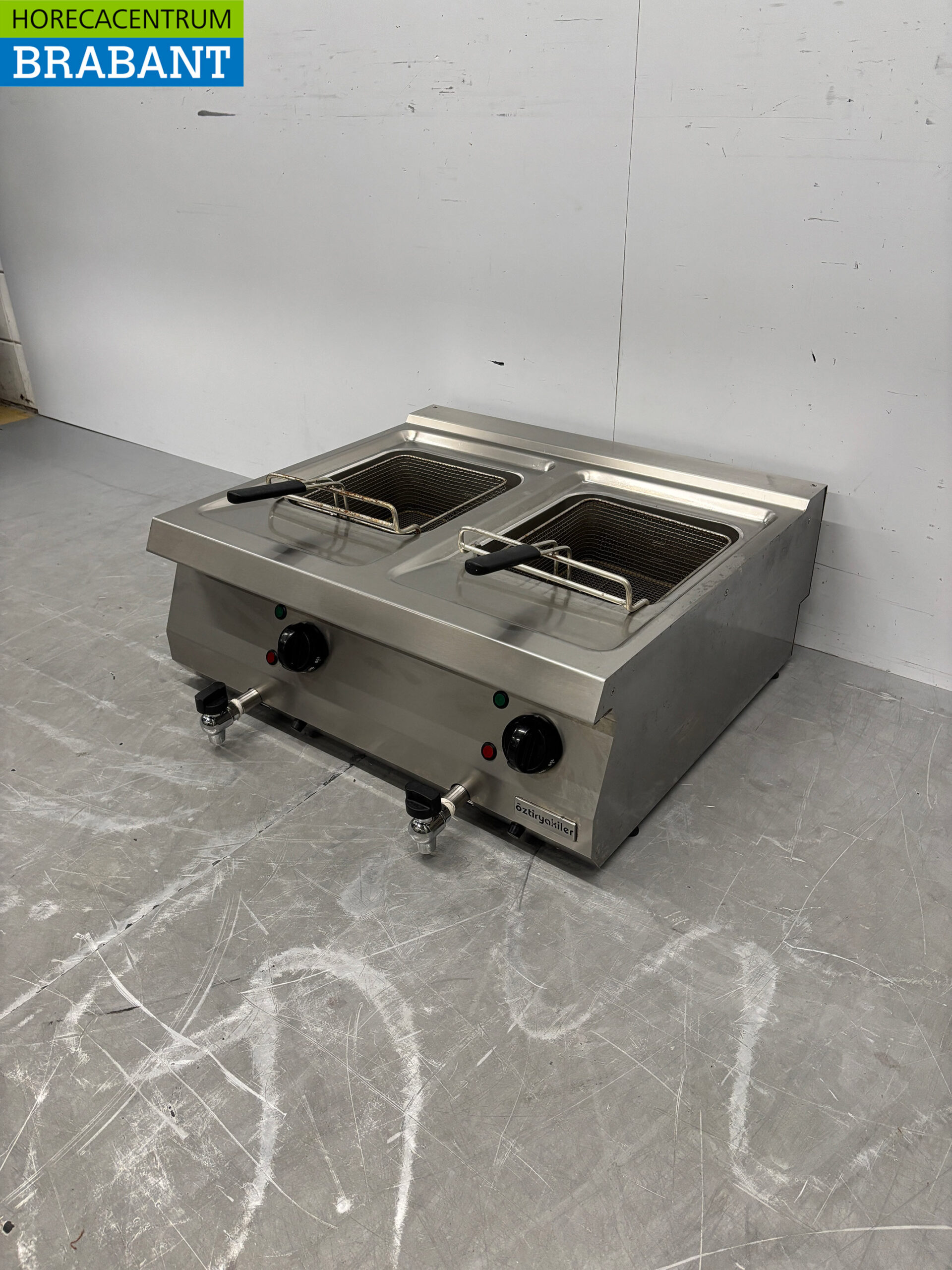 Oztiryakiler Doppel-Fritteuse aus Edelstahl 2 x 12 Liter 400V Horeca – Bild 2
