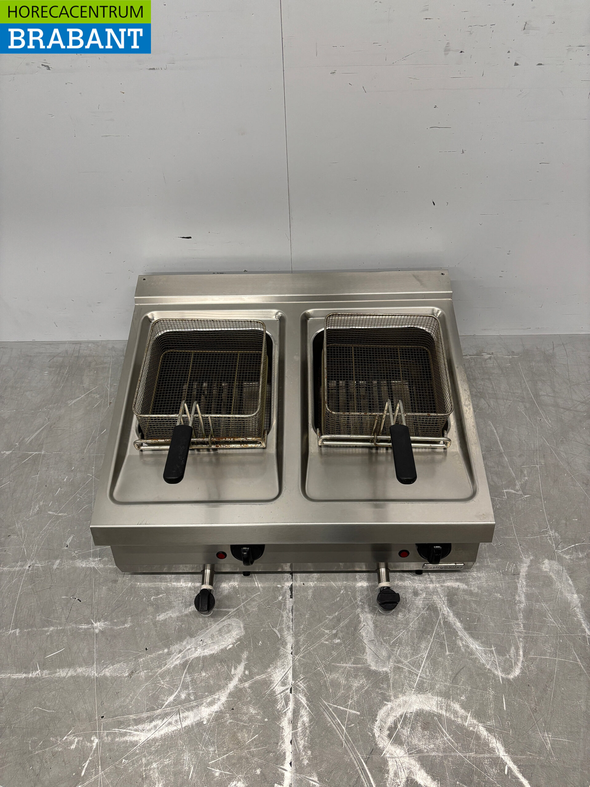 Oztiryakiler Doppel-Fritteuse aus Edelstahl 2 x 12 Liter 400V Horeca – Bild 4