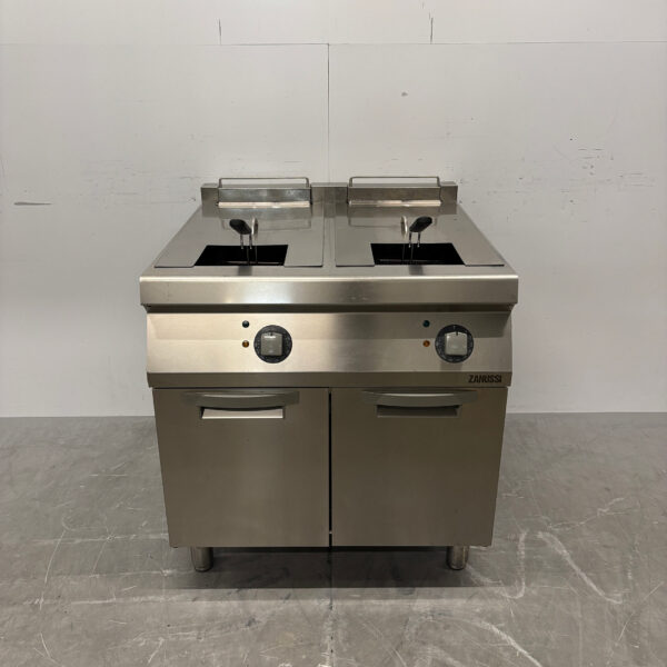 Edelstahl Zanussi Doppelfritteuse 2 x 18 Liter 80 cm 400V Horeca