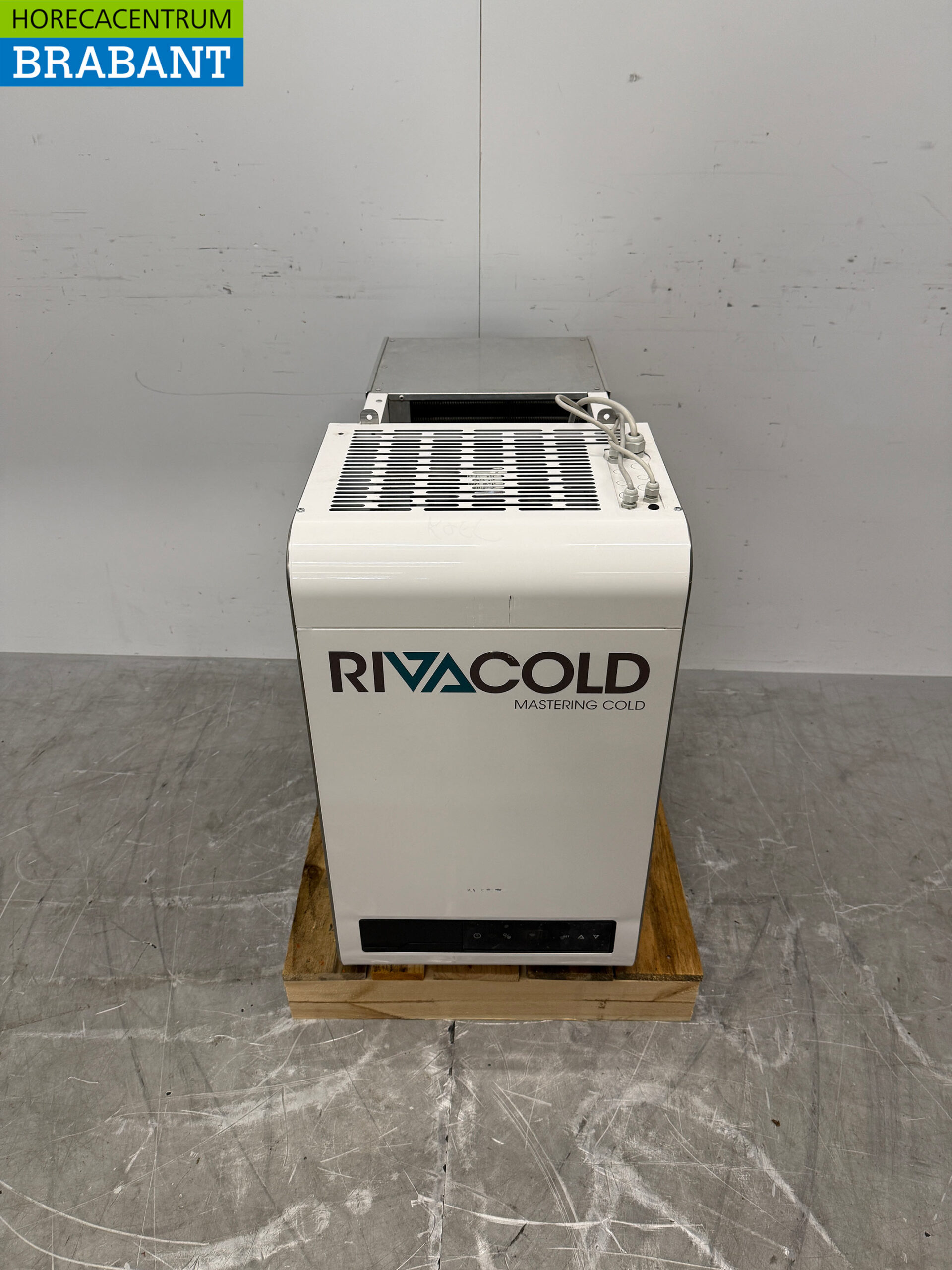 Edelstahl Rivacold Gefrierzelleneinheit Gefrierzelleneinschub Monoblock Oberschrank 7,4 m3 400V Horeca