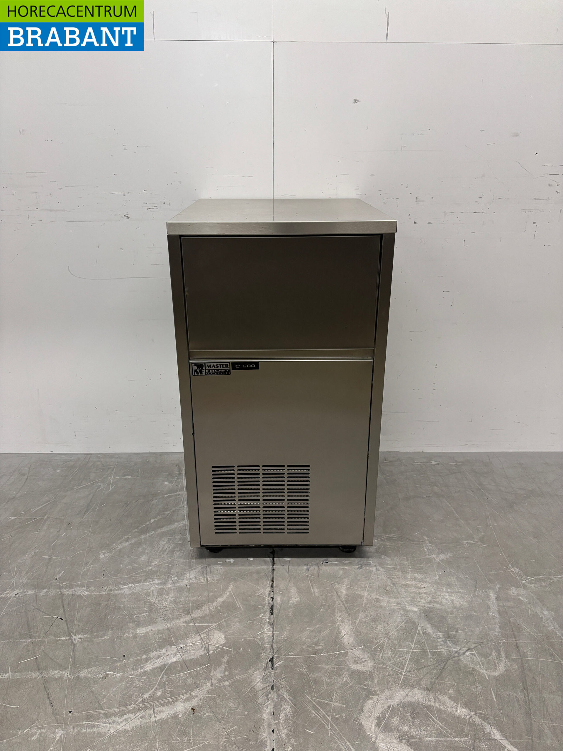 Masterfrost Eiswürfelmaschine aus Edelstahl 60 Kilo pro Tag 230V Horeca