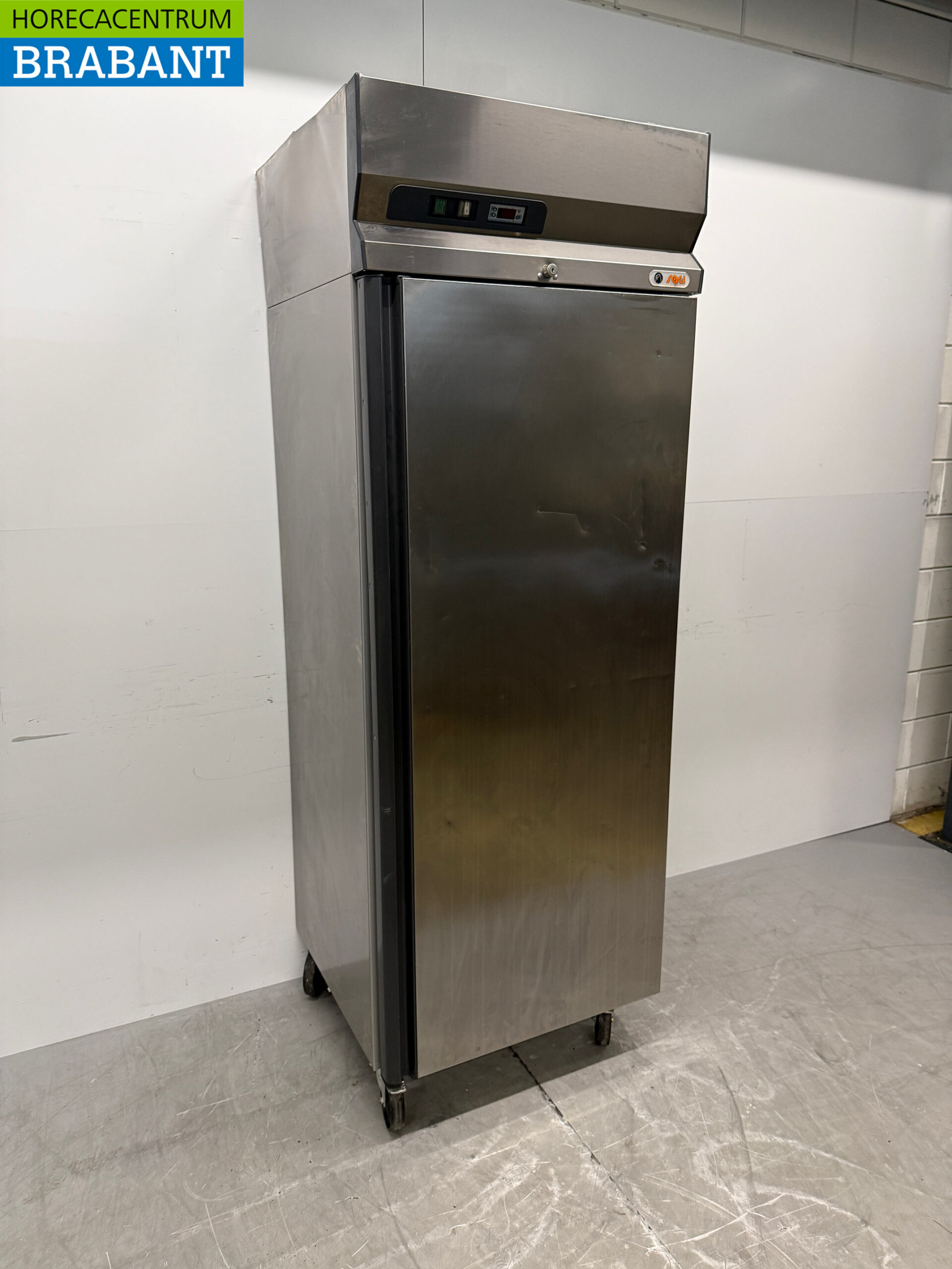 Sagi Mobiler Kühlschrank aus Edelstahl 550 Liter 230V Horeca – Bild 3