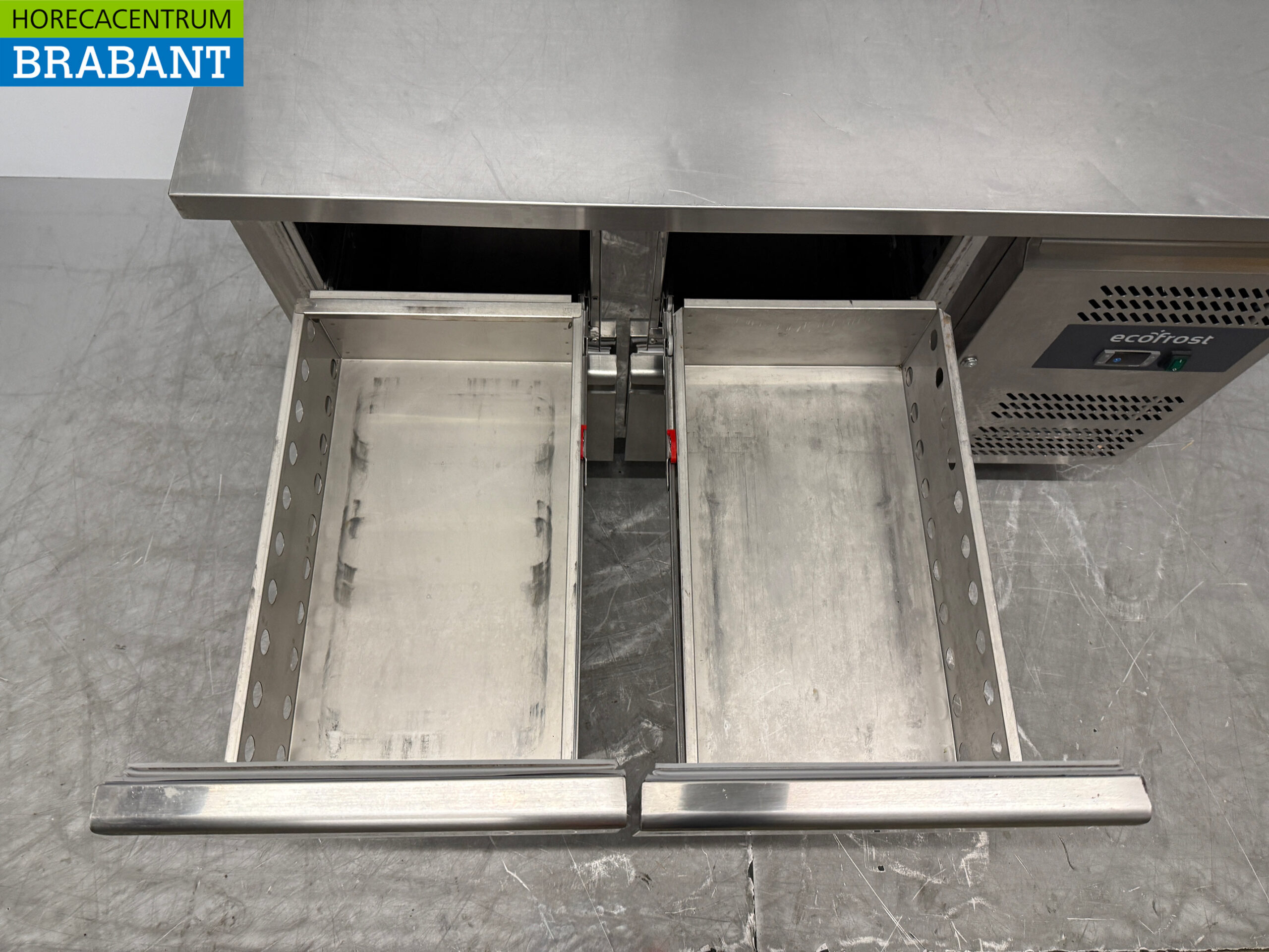 Ecofrost gekühlte Werkbank aus Edelstahl 4 Schubladen 136 cm 230V Horeca – Bild 5