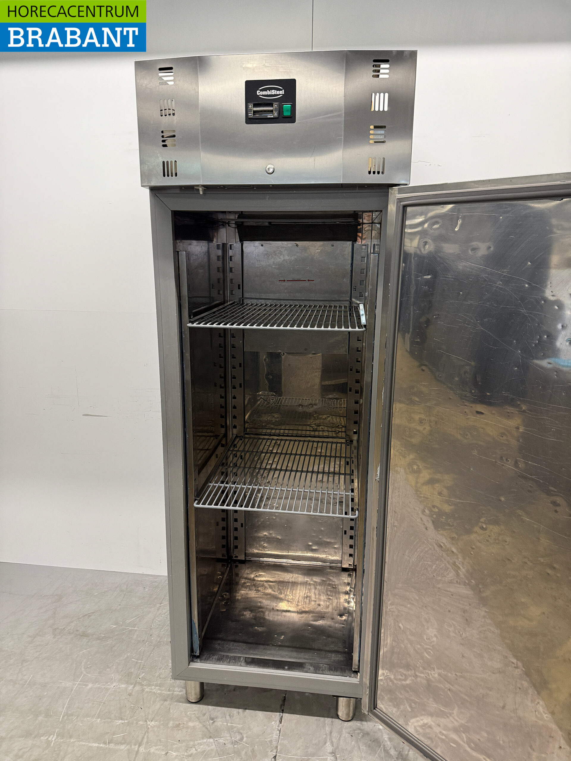 Edelstahl-Combisteel-Kühlschrank 700 Liter 230V Horeca – Bild 4