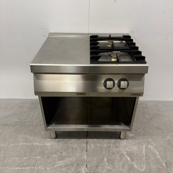 Zanussi 2-Flammen-Herd aus Edelstahl mit Arbeitsplatte 80 cm GAS Catering