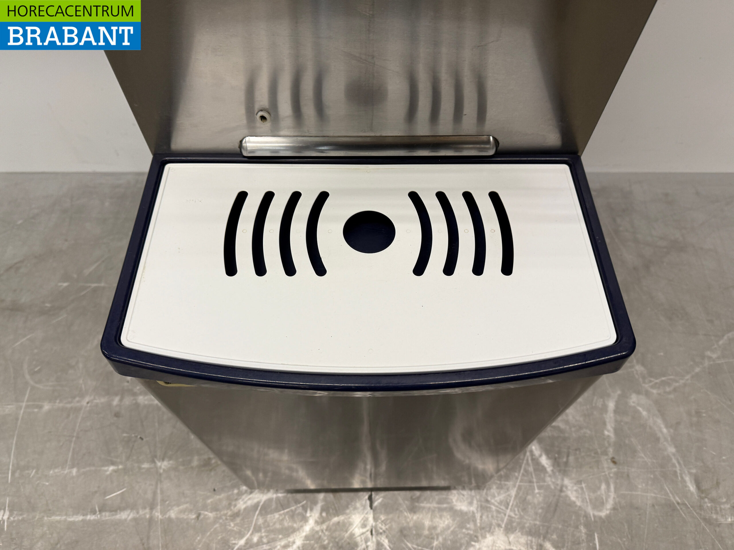 Edelstahl Nissei NA3331 Softeismaschine mit Milchshakefunktion 400V Catering – Bild 8