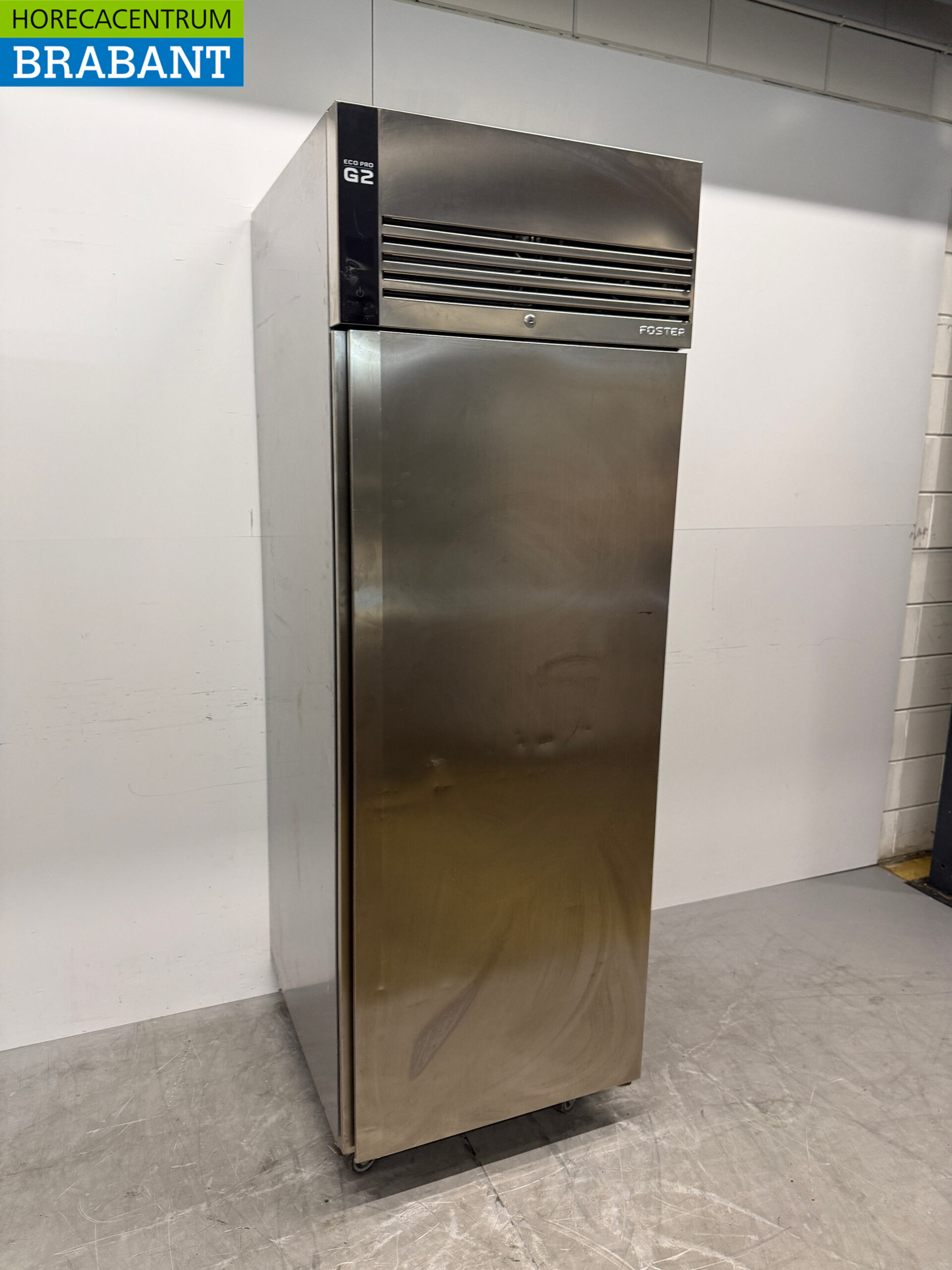 Foster Mobiler Gefrierschrank aus Edelstahl 600 Liter 230V Horeca – Bild 3