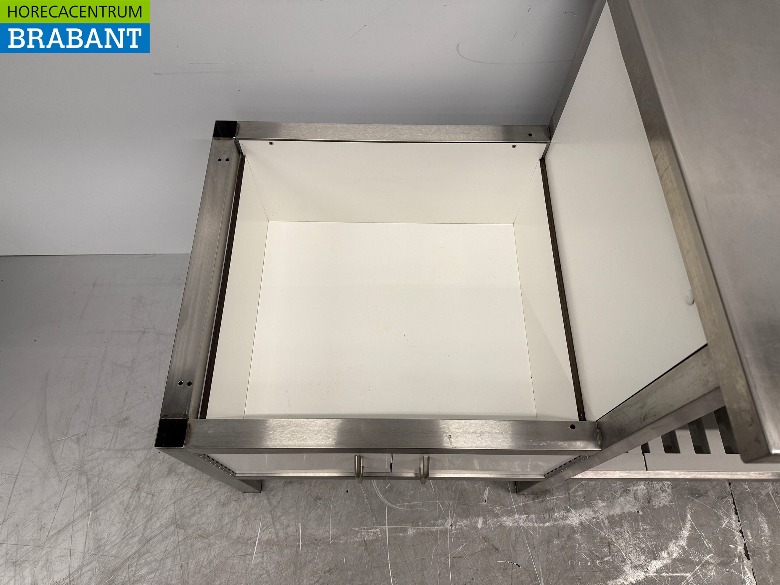Edelstahl Arbeitsschrank mit 4 Türen 196,5 x 70 x 89 cm GAS Catering – Bild 4
