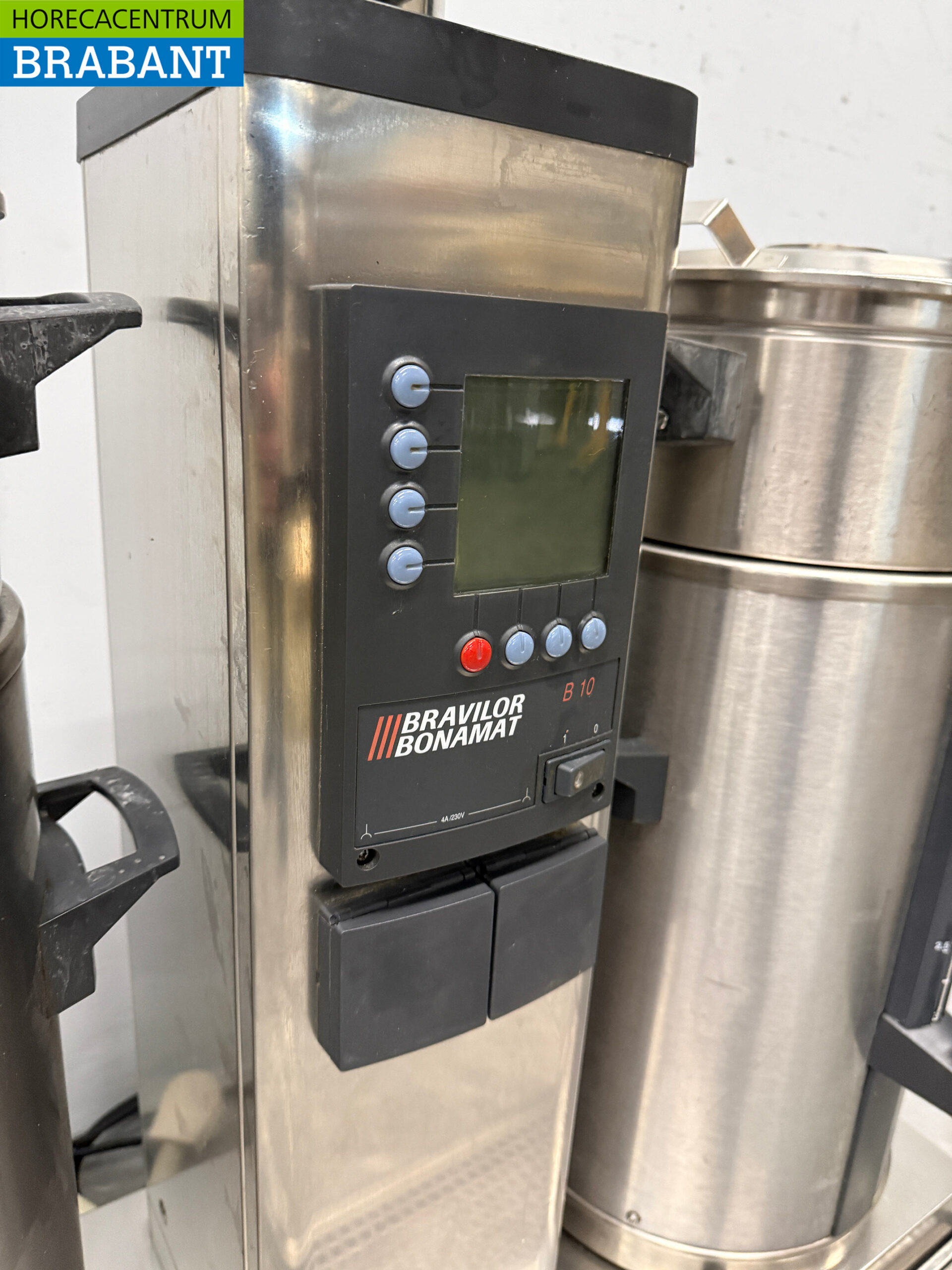 Bravilor Bonamat Percolator-Kaffeemaschine aus Edelstahl, 2 x 10 Liter, 400 V, Gastronomie – Bild 4