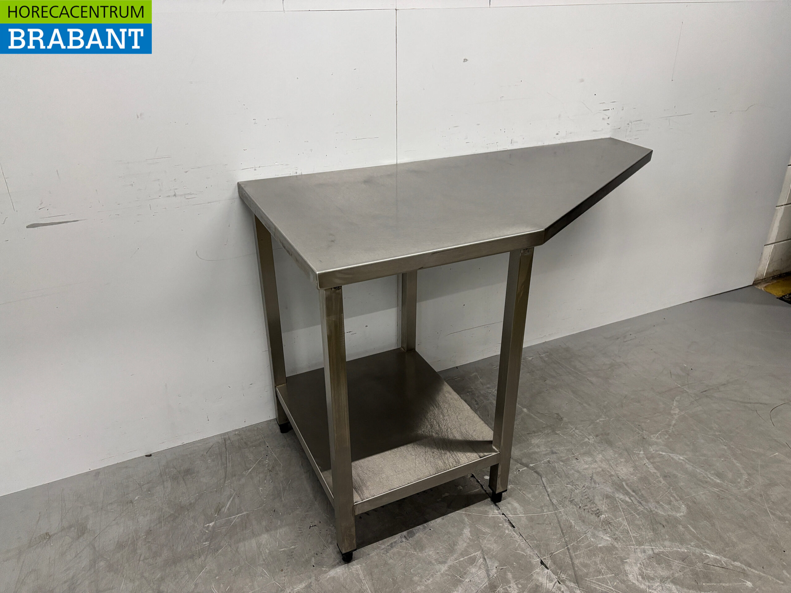 Edelstahl-Arbeitstisch mit Ablagefläche 139 x 70 x 86,5 cm Gastronomie – Bild 3