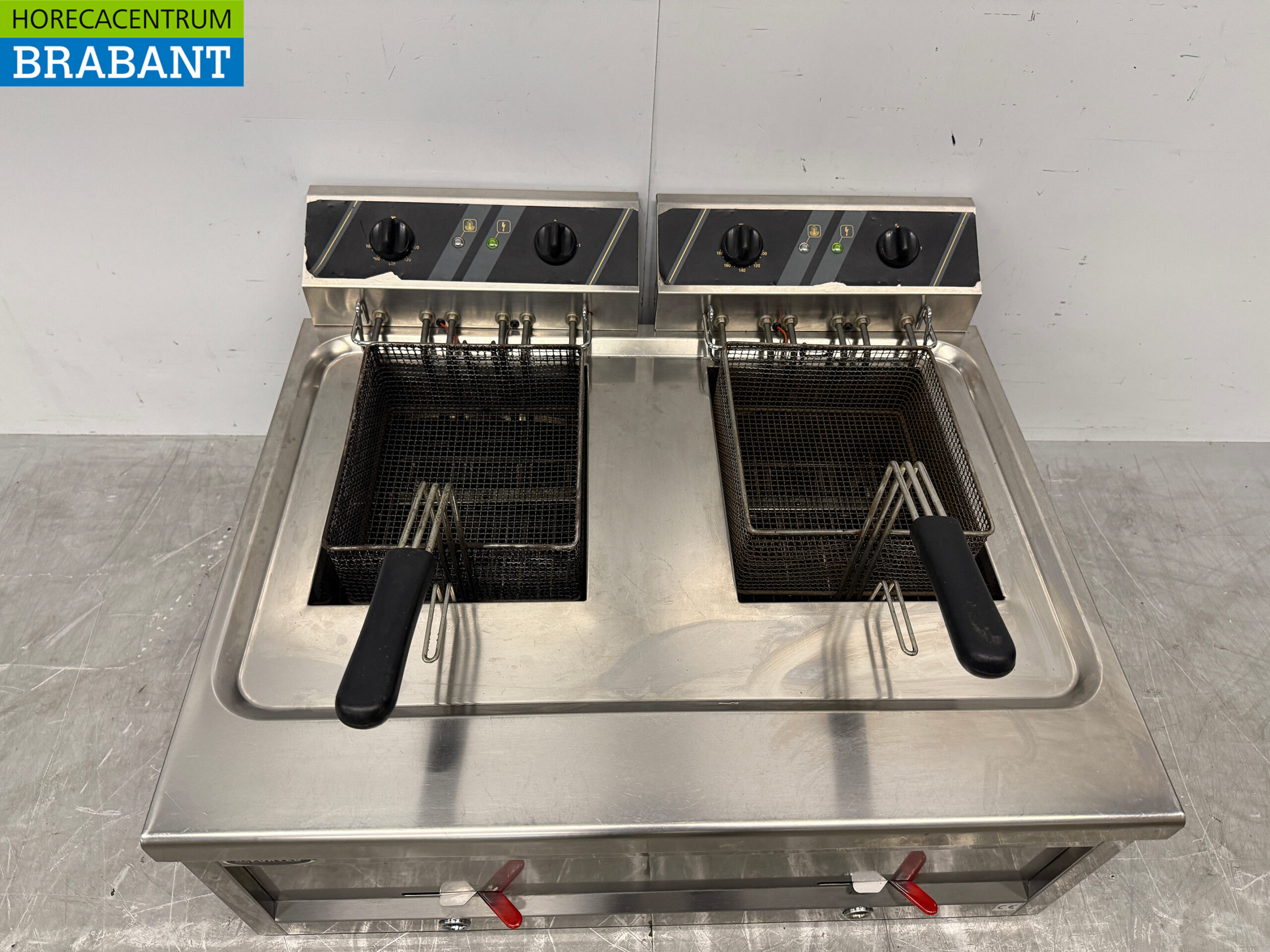 Forved Doppel-Fritteuse aus Edelstahl 2 x 12 Liter 2 x 400V Horeca – Bild 4