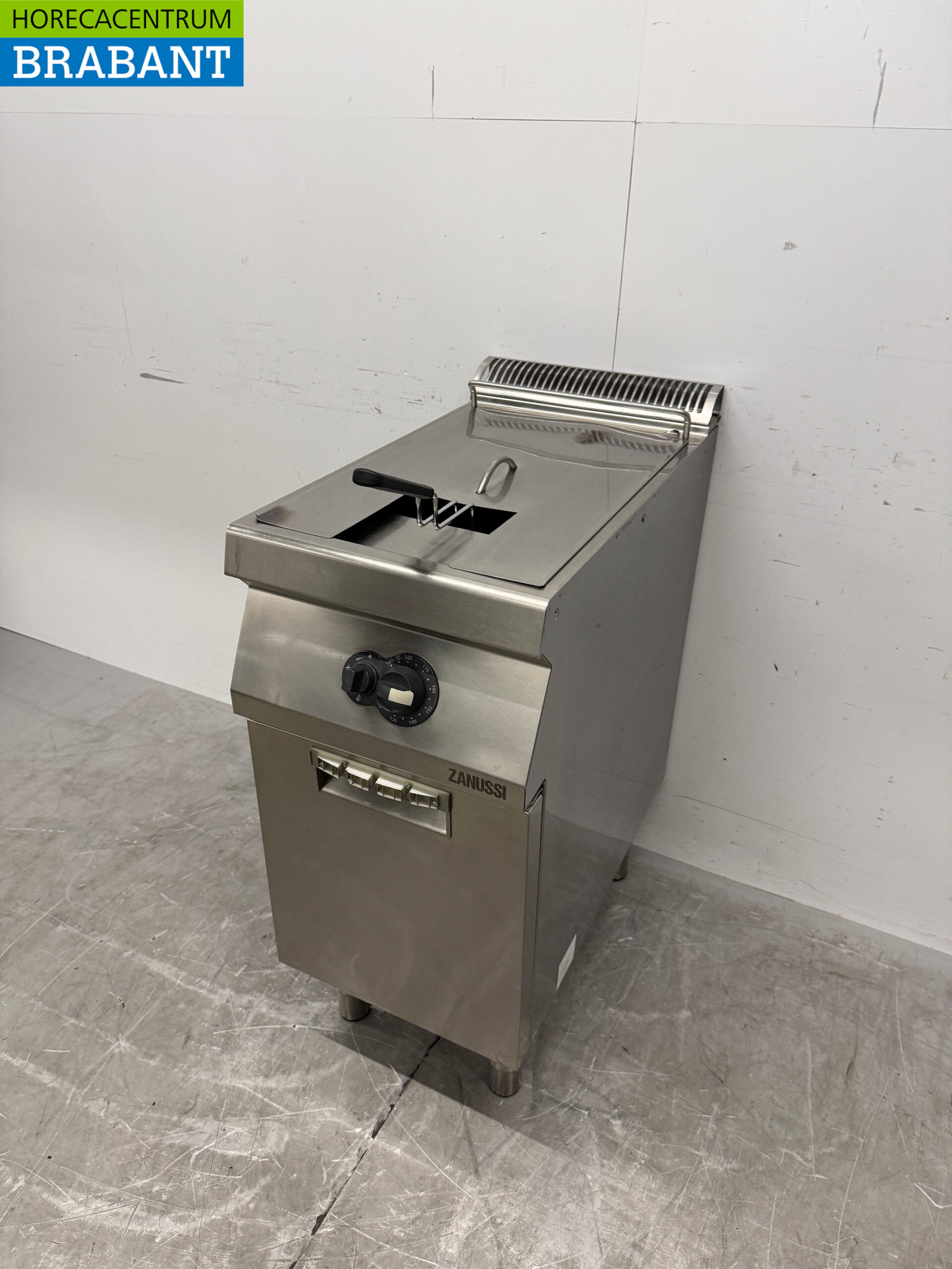 Zanussi-Fritteuse aus Edelstahl, 15 Liter, Gasbetrieb, Gastronomie – Bild 2