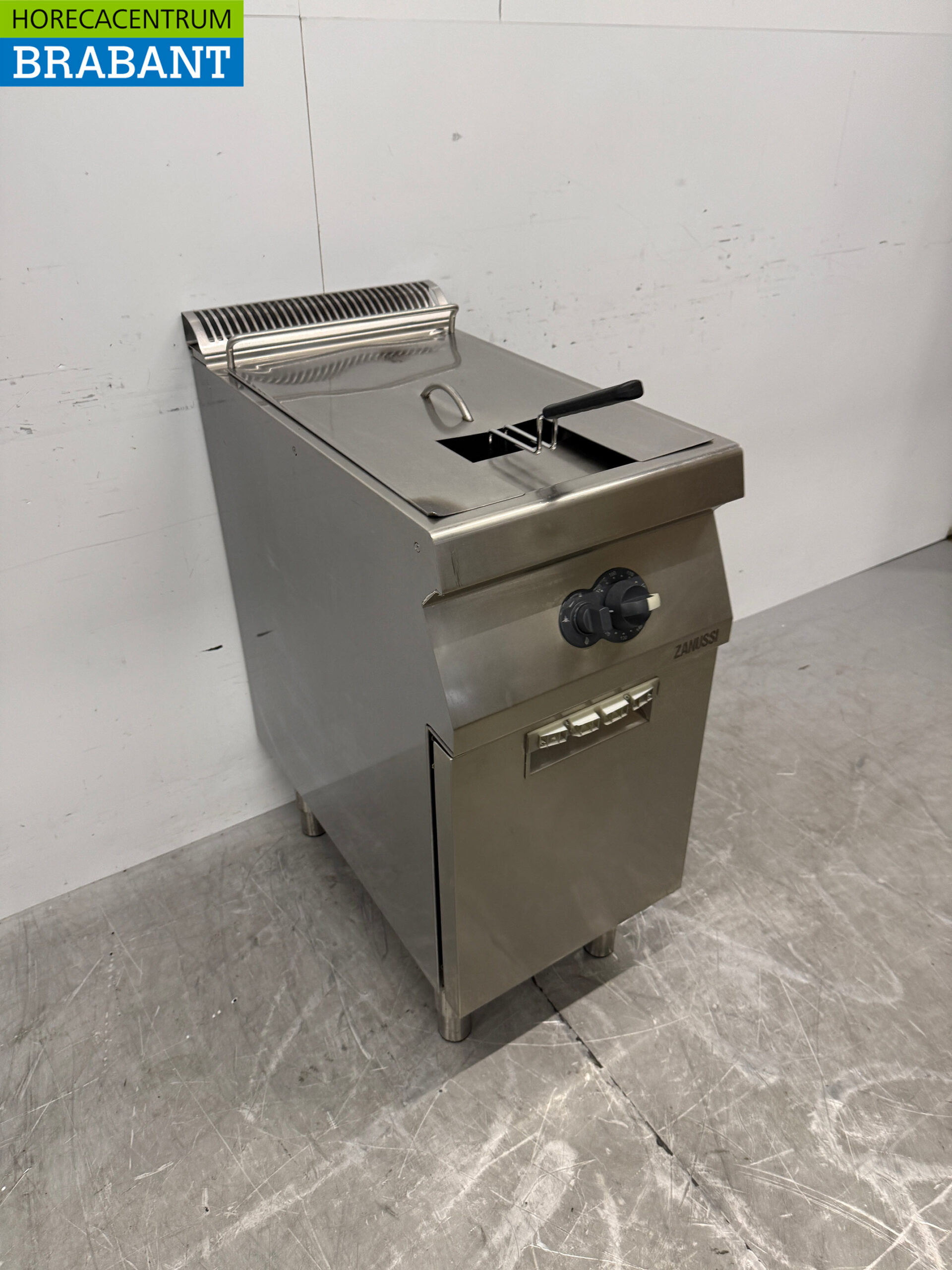 Zanussi-Fritteuse aus Edelstahl, 15 Liter, Gasbetrieb, Gastronomie – Bild 3