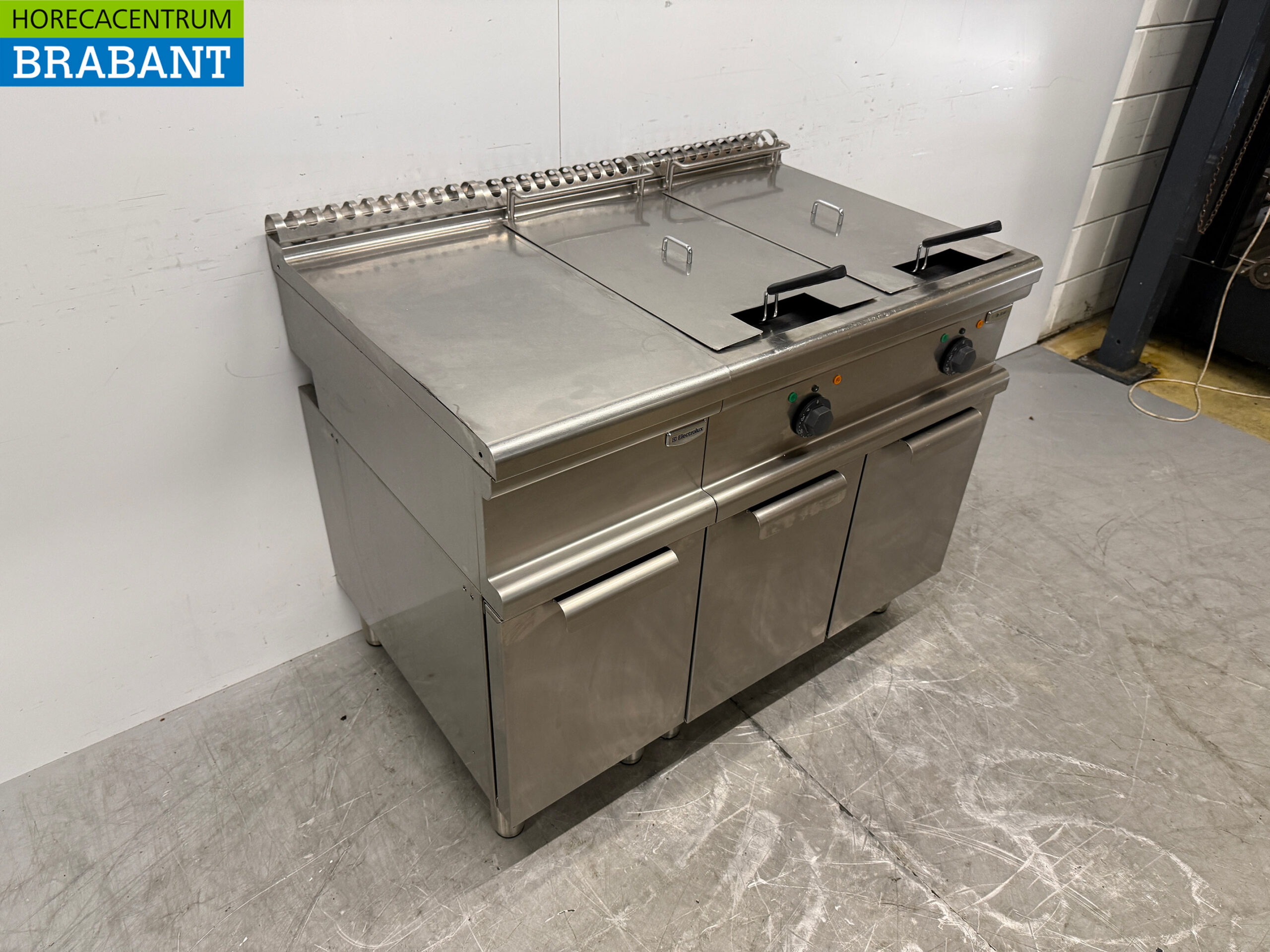 Electrolux Doppelfritteuse aus Edelstahl 2 x 15 Liter 400V Catering – Bild 3