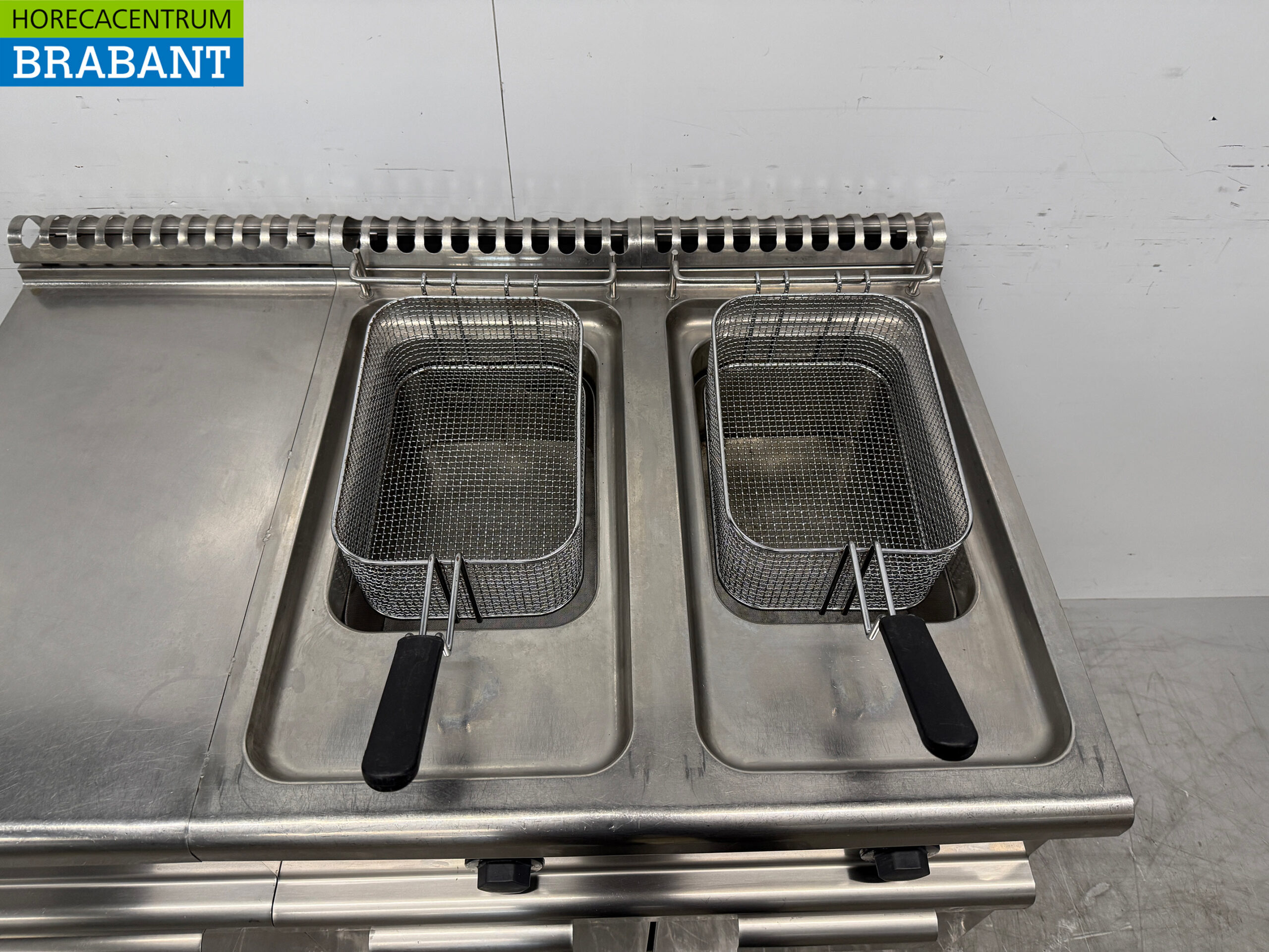 Electrolux Doppelfritteuse aus Edelstahl 2 x 15 Liter 400V Catering – Bild 4