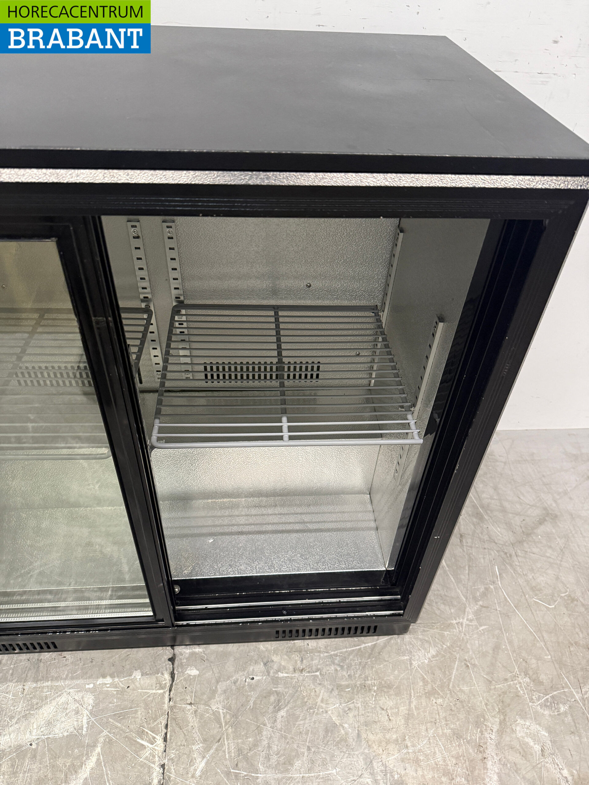 Barkühlschrank mit 2 Glastüren, 90,5 cm, 230 V, Gastronomie – Bild 4